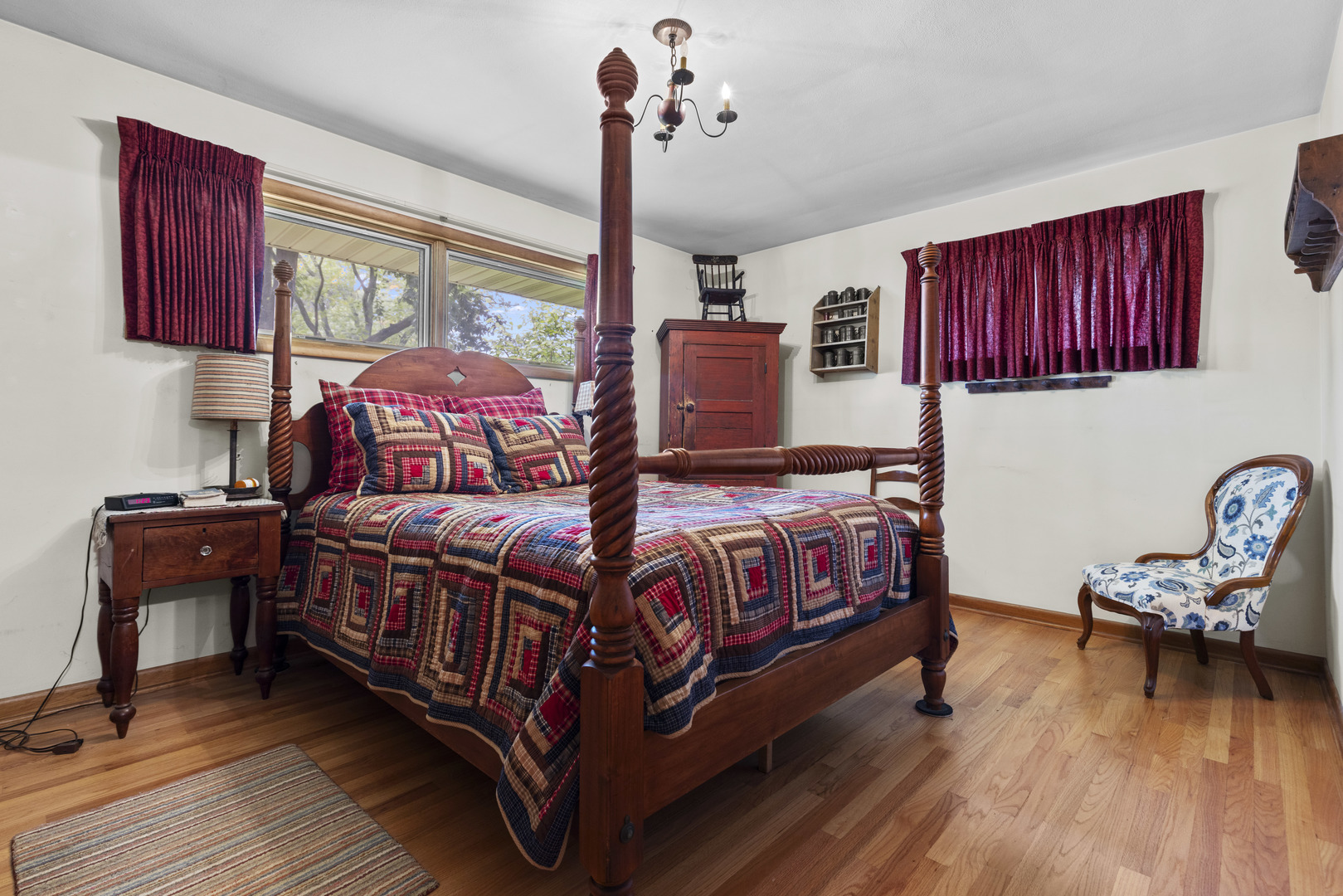 property viewer photo 12