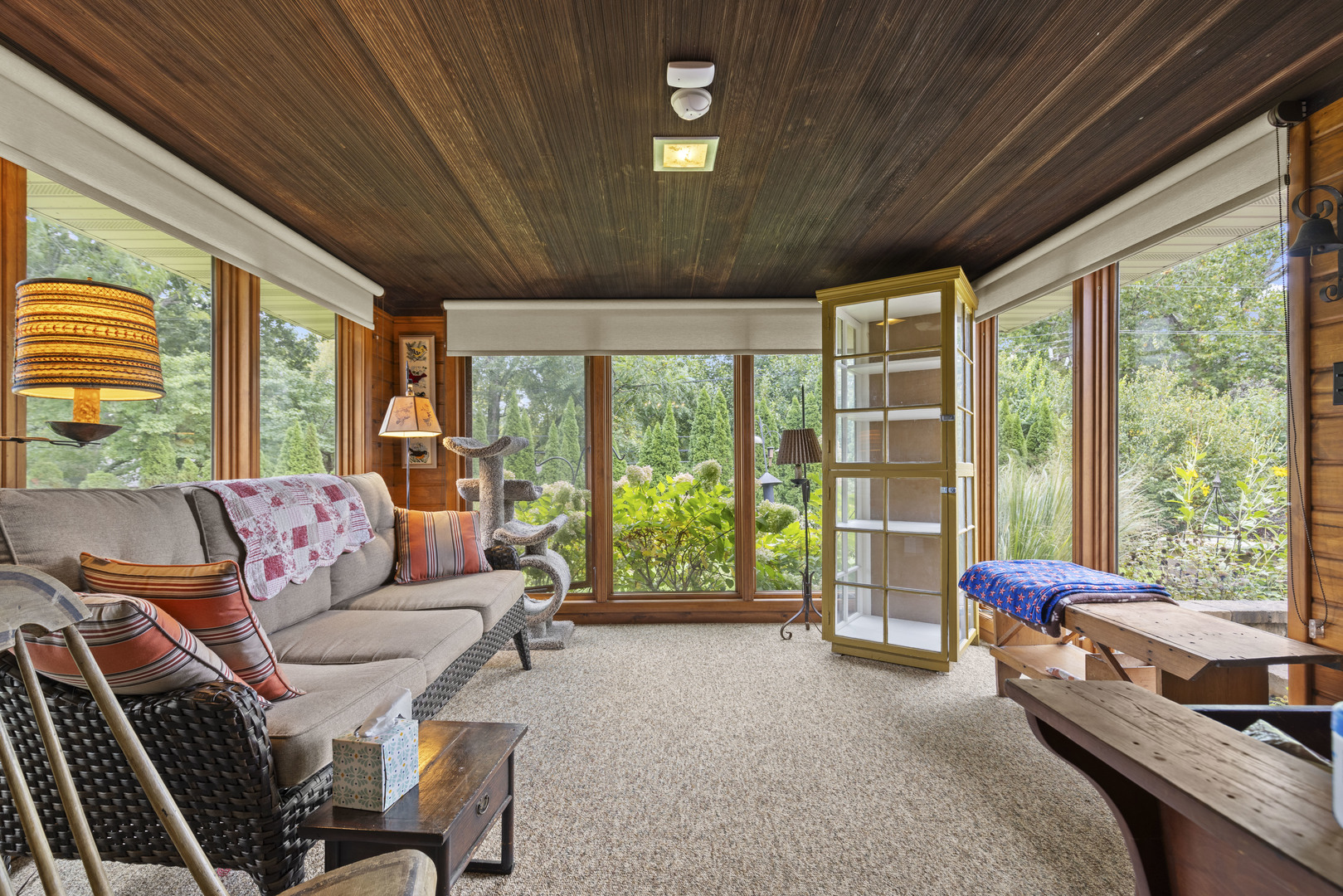 property viewer photo 16
