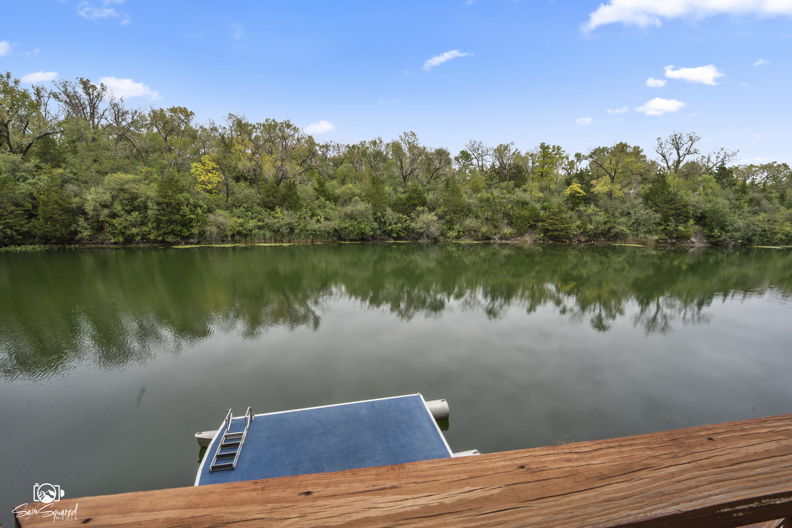 main property photo 16