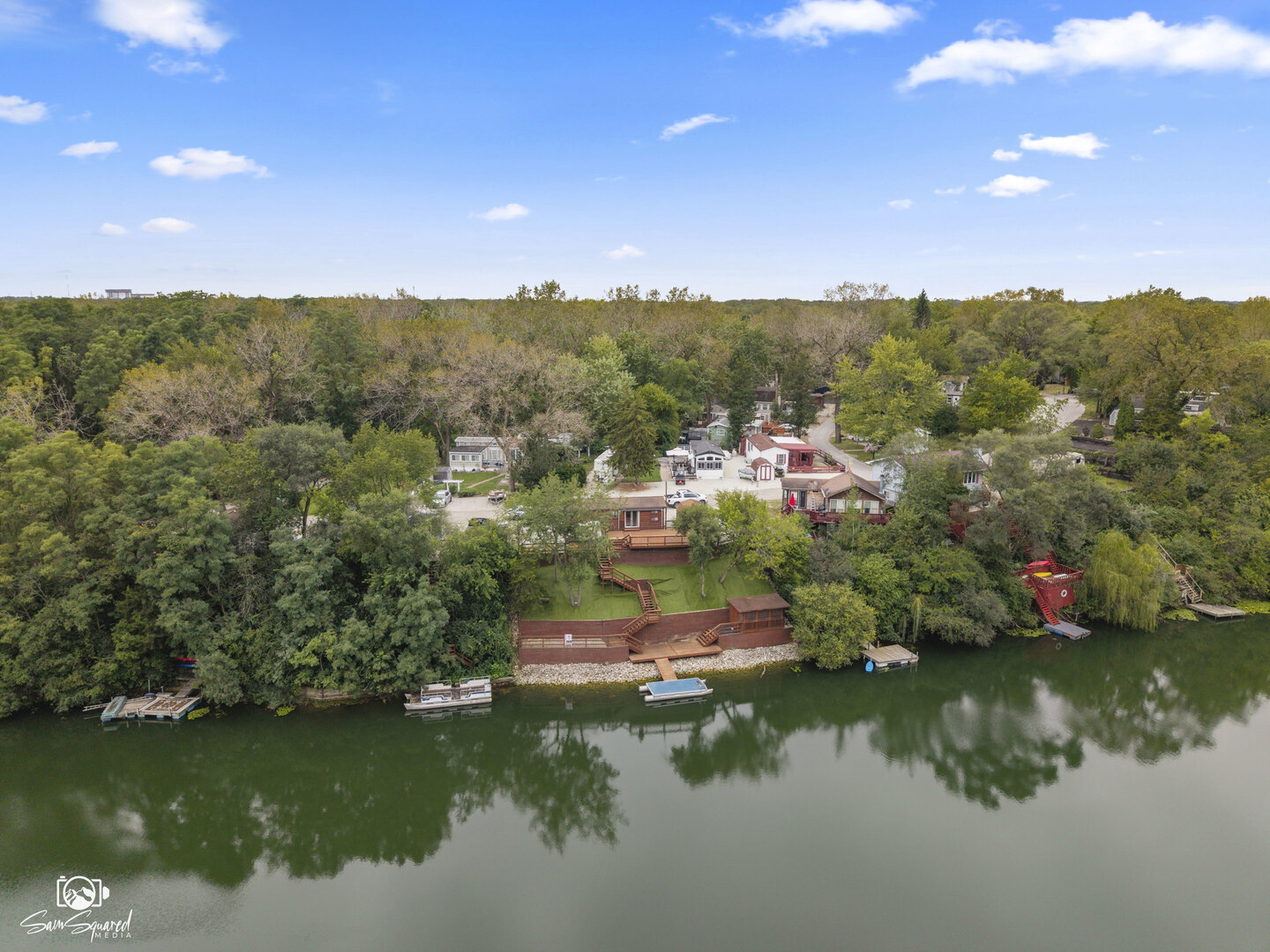 main property photo 22