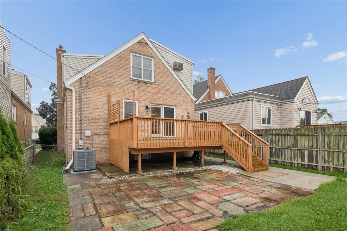 main property photo 31