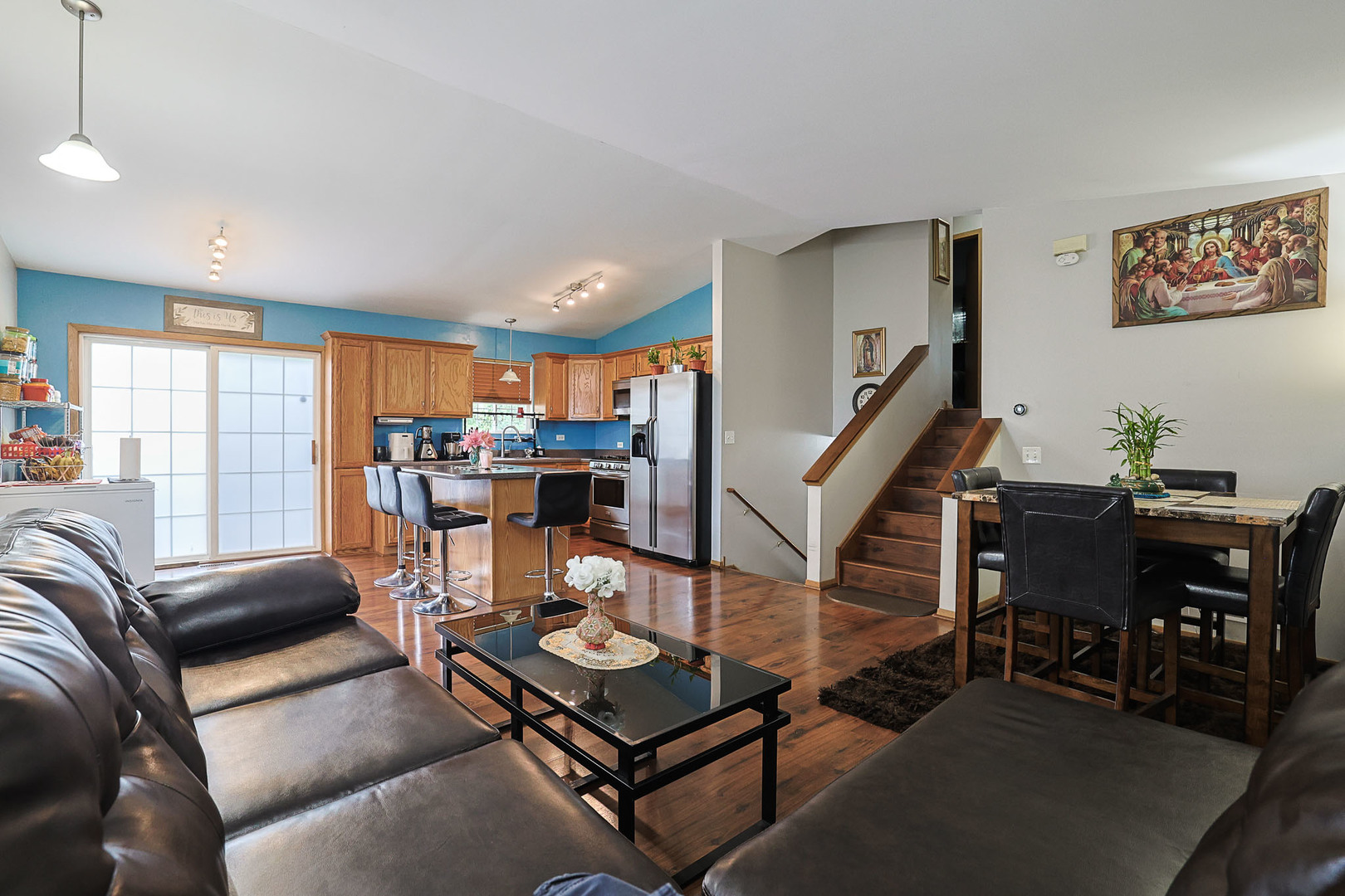 main property photo 7