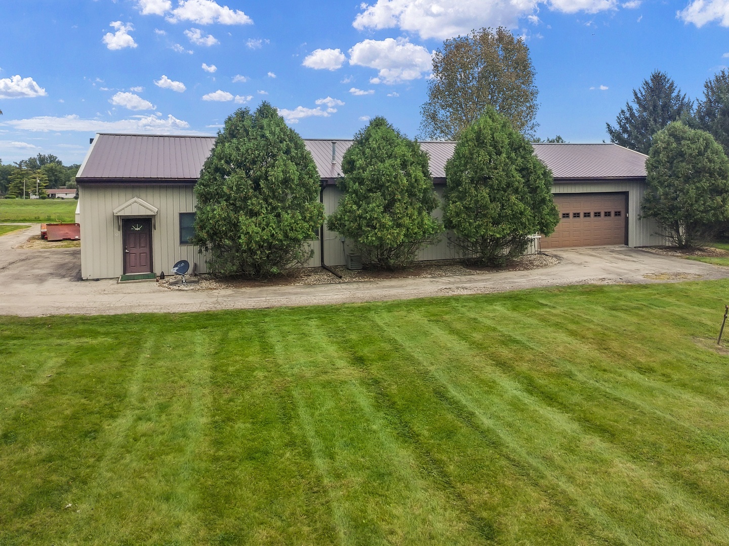 main property photo 63