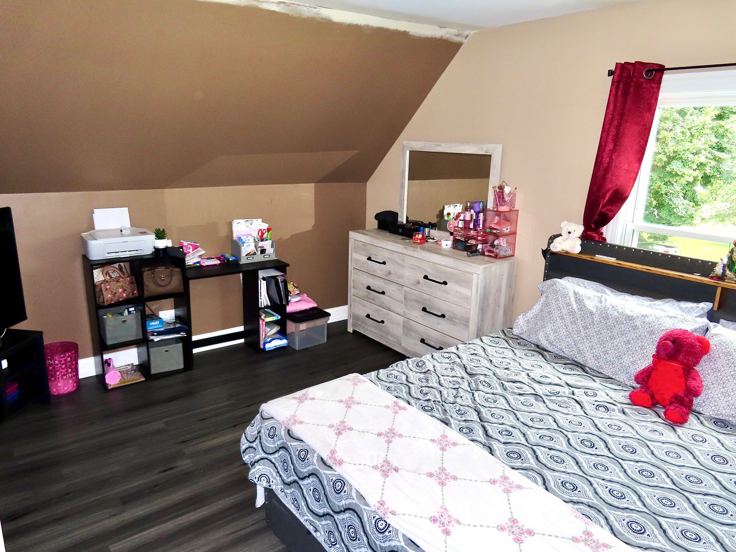 main property photo 8