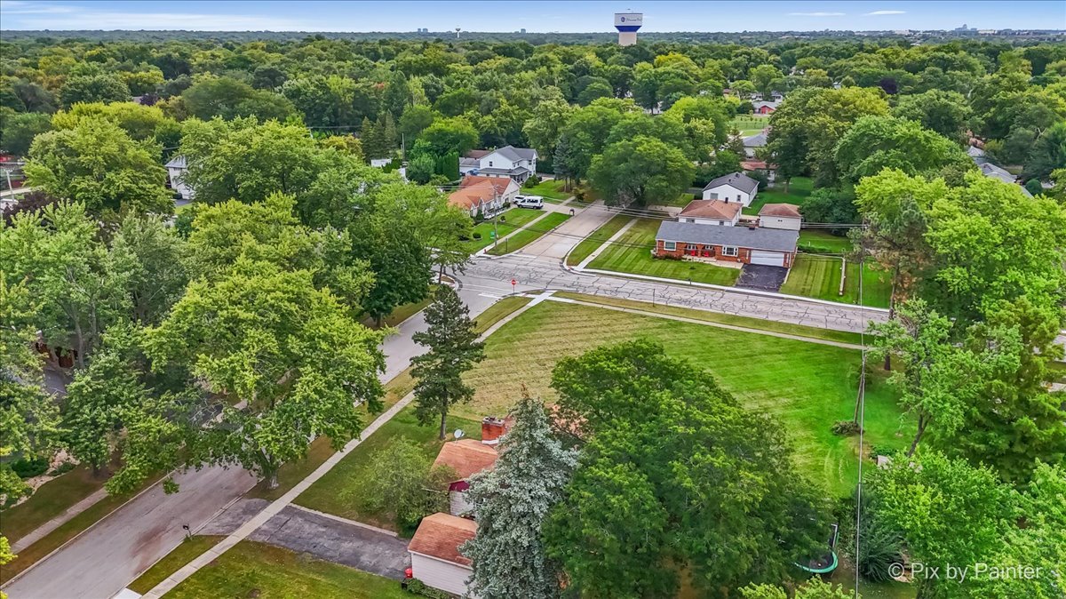 main property photo 33
