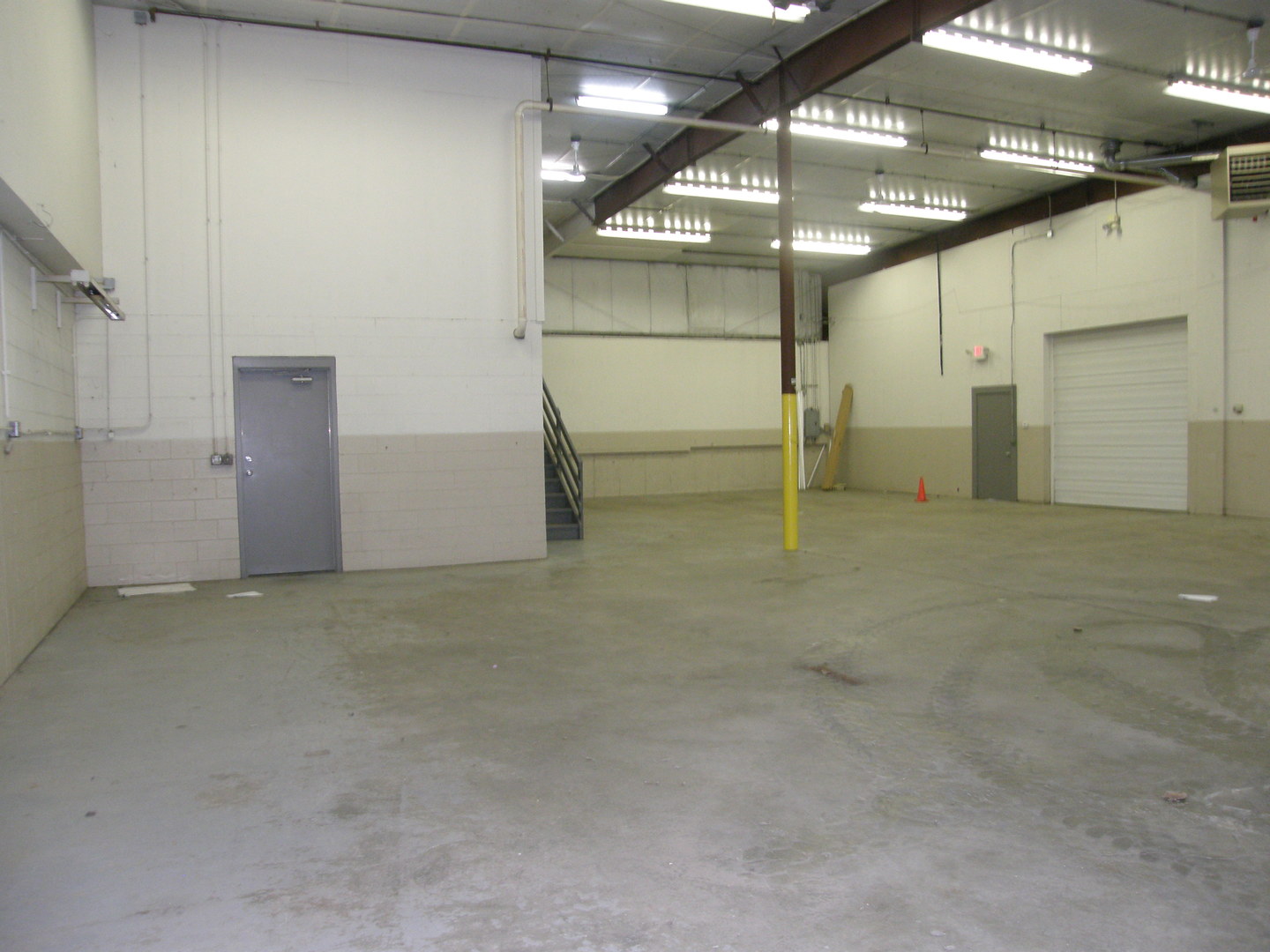 main property photo 16