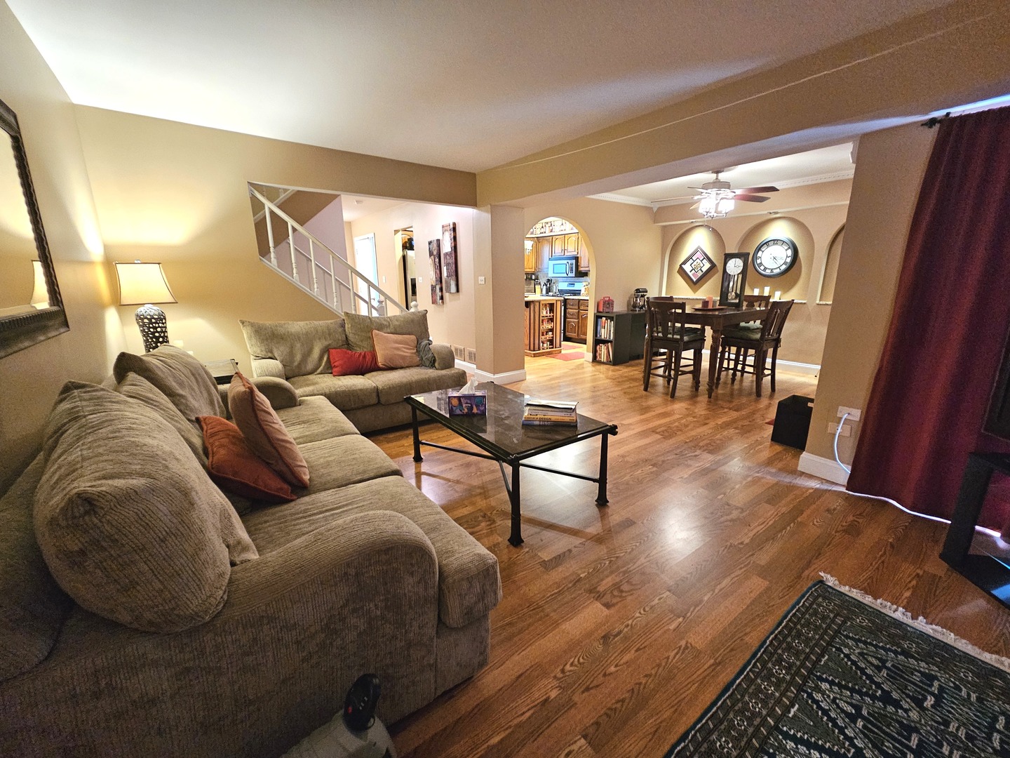 main property photo 10