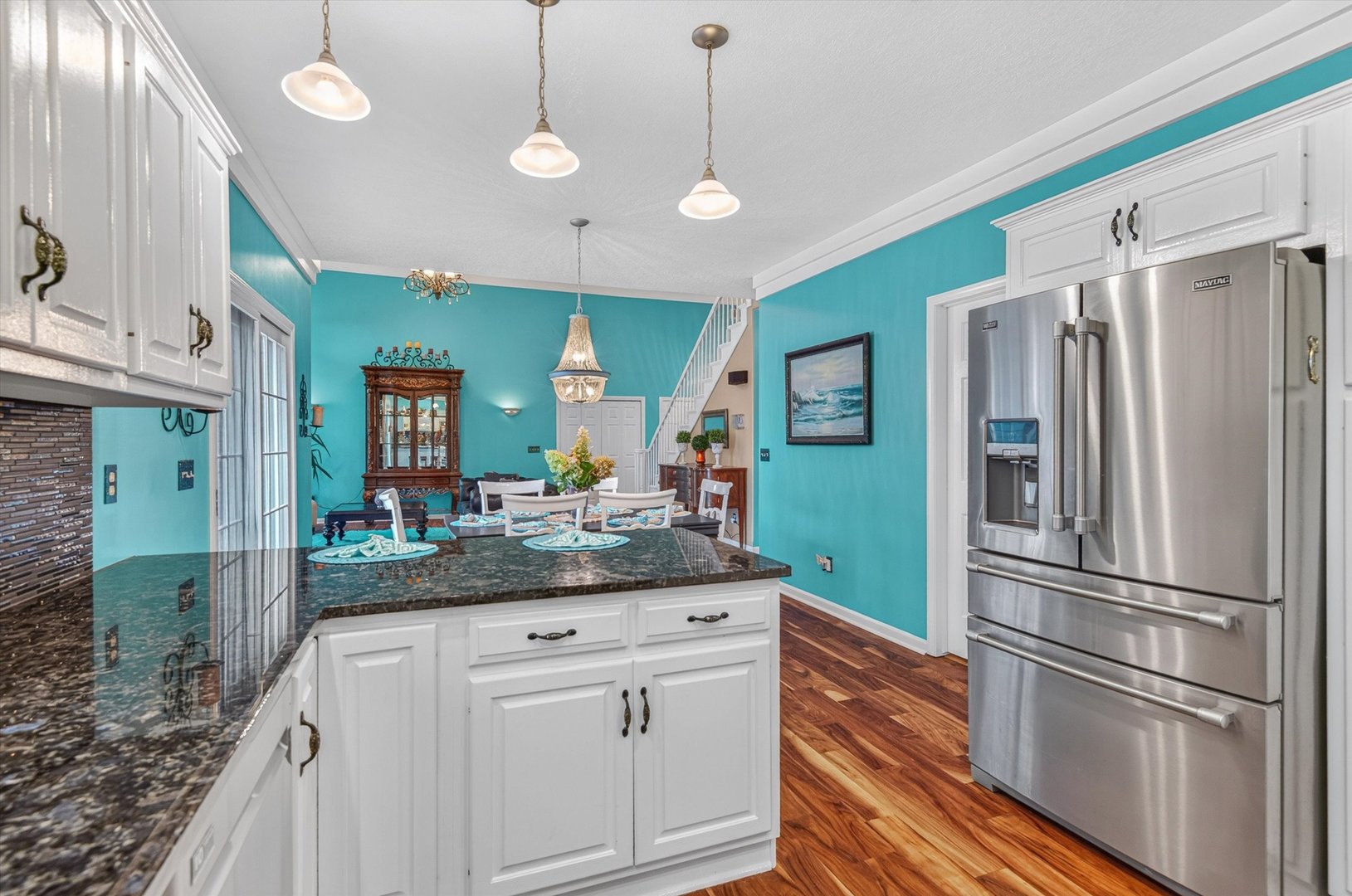 main property photo 20