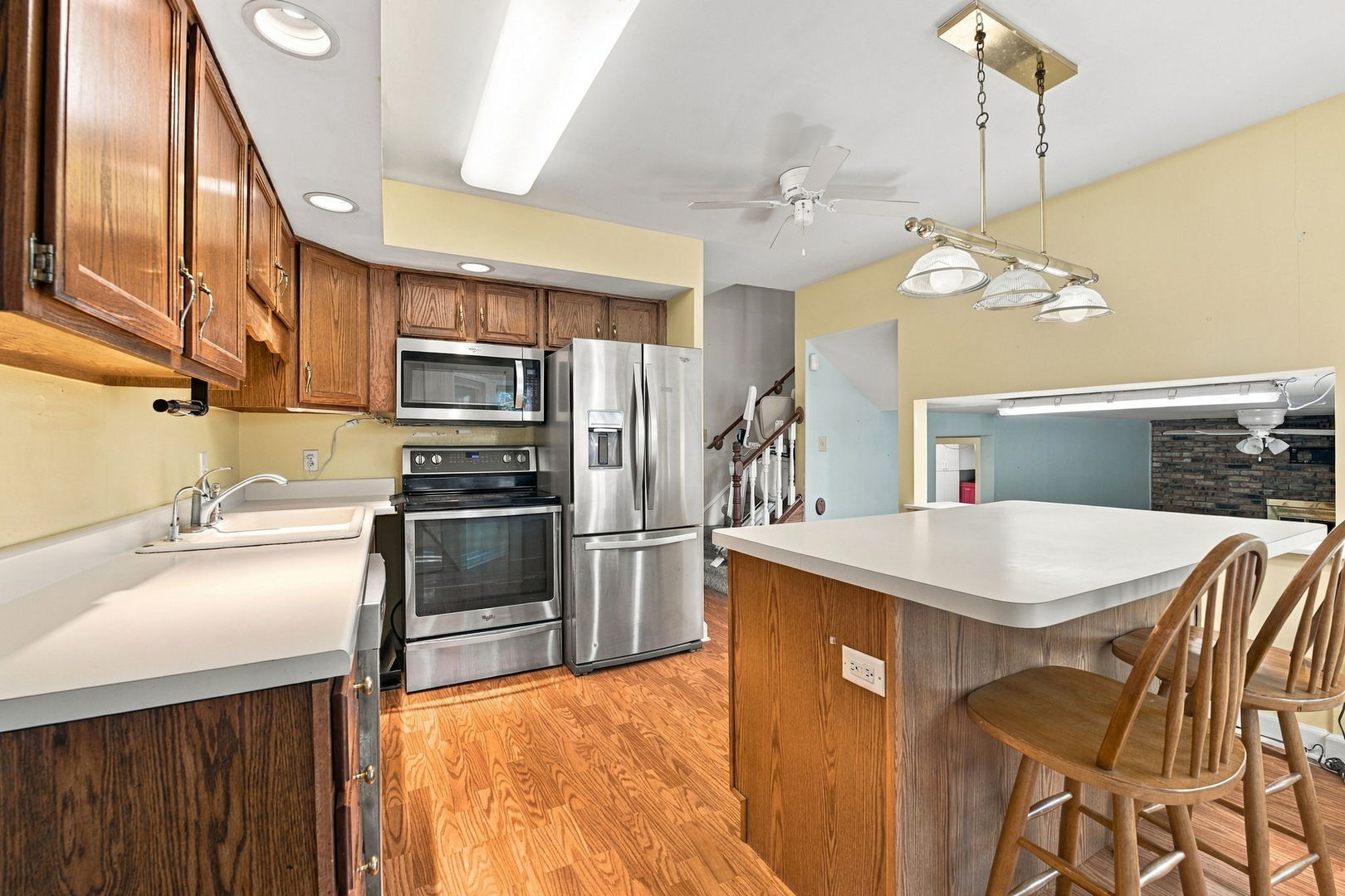 main property photo 7