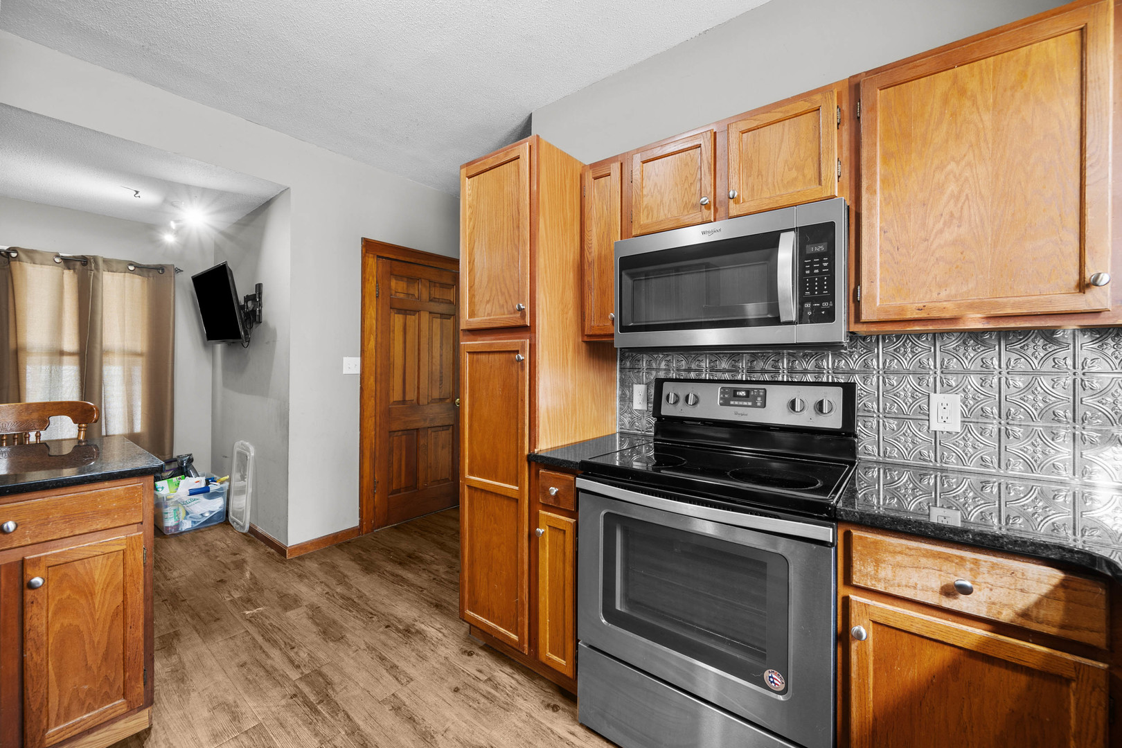 main property photo 15