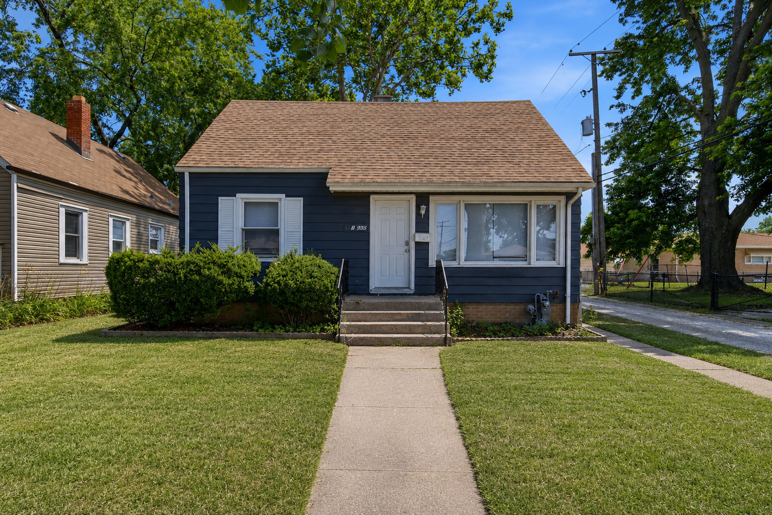 main property photo 17