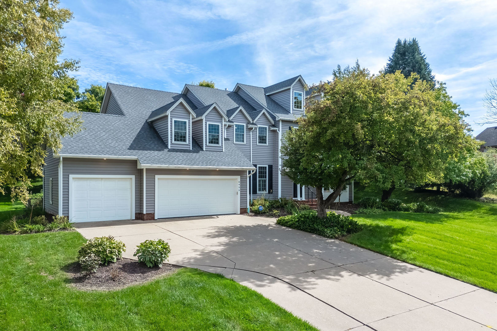 main property photo 0