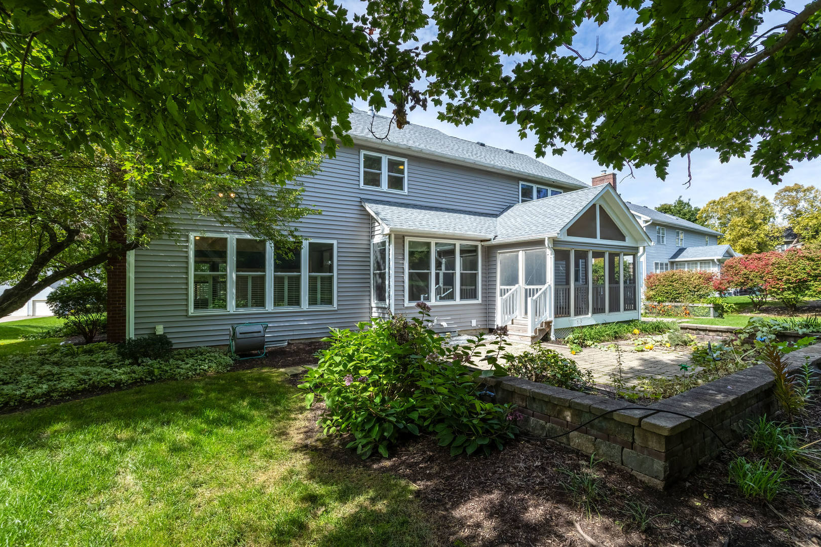 main property photo 75