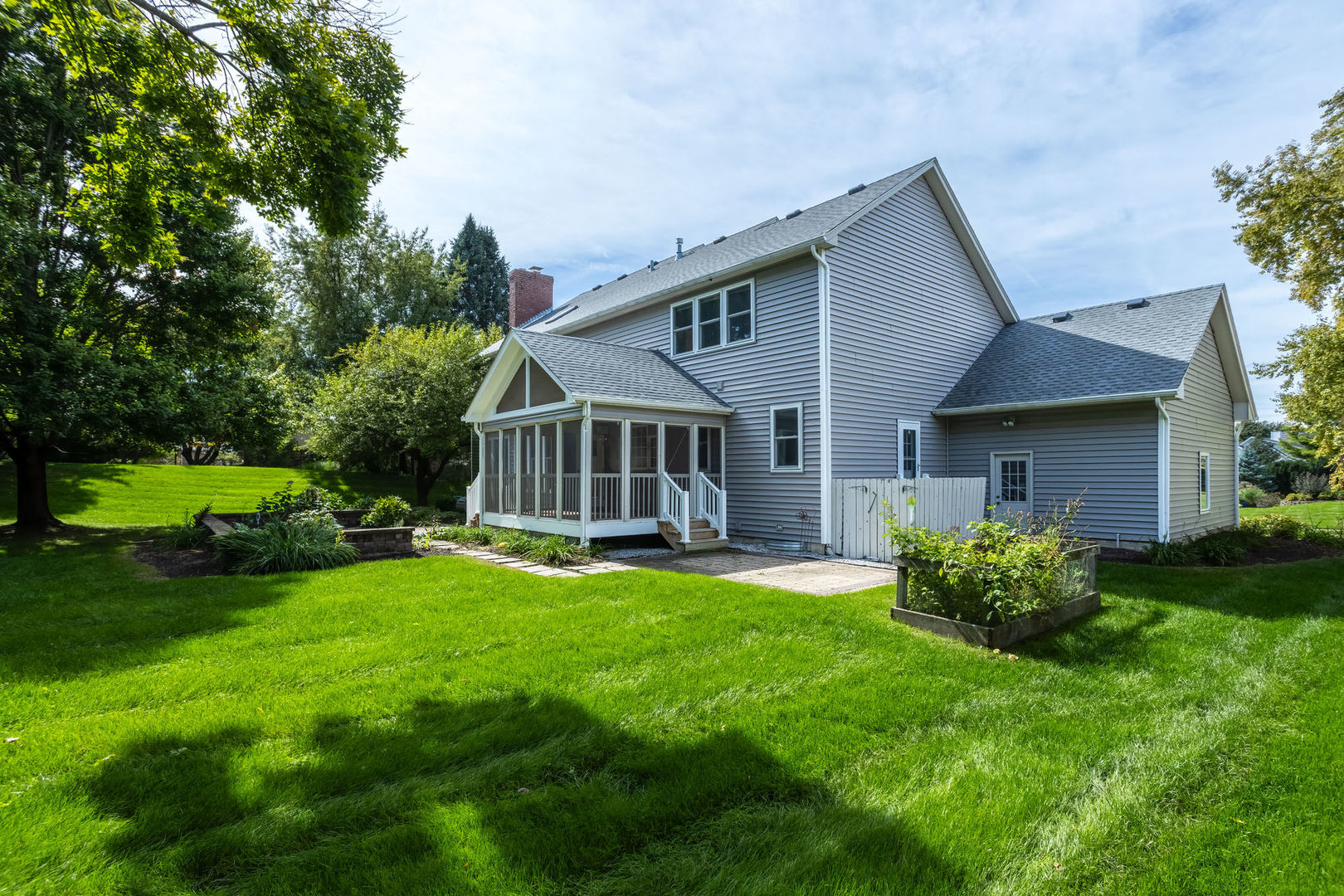 main property photo 77