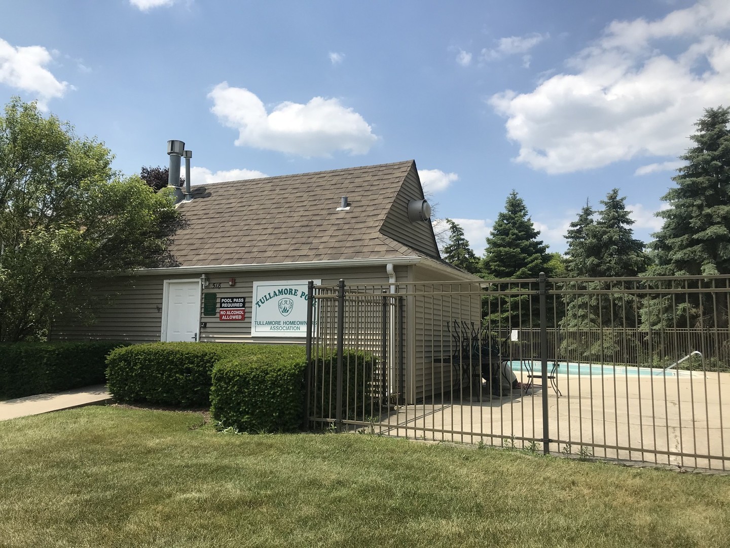 main property photo 18