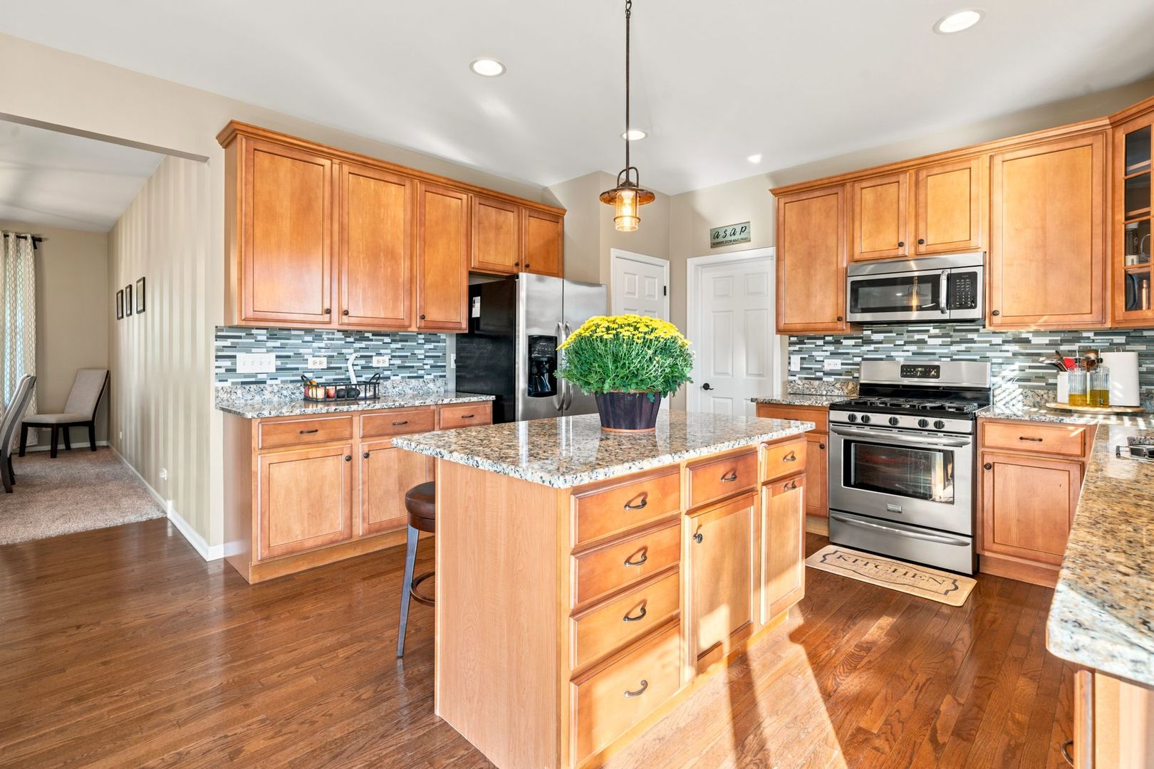 main property photo 15