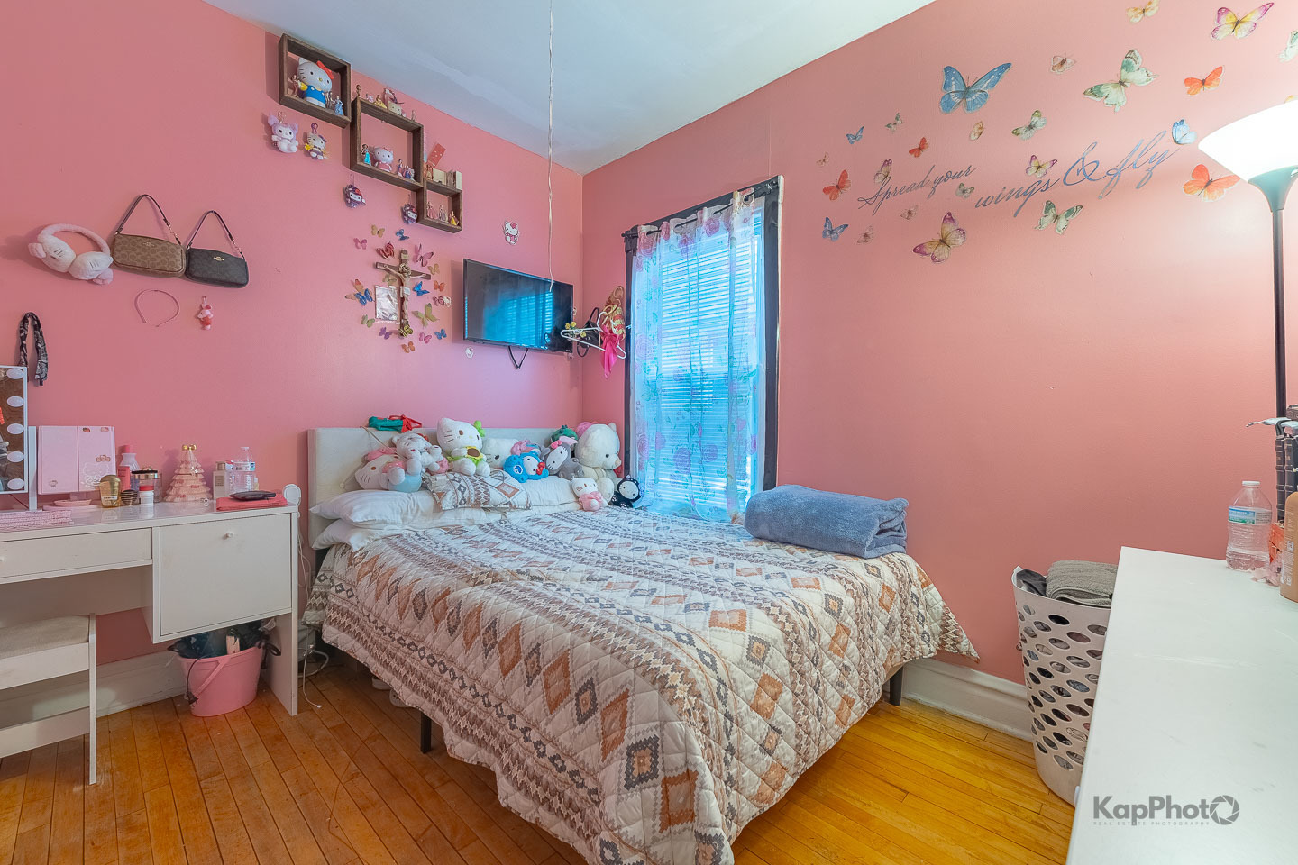 main property photo 12