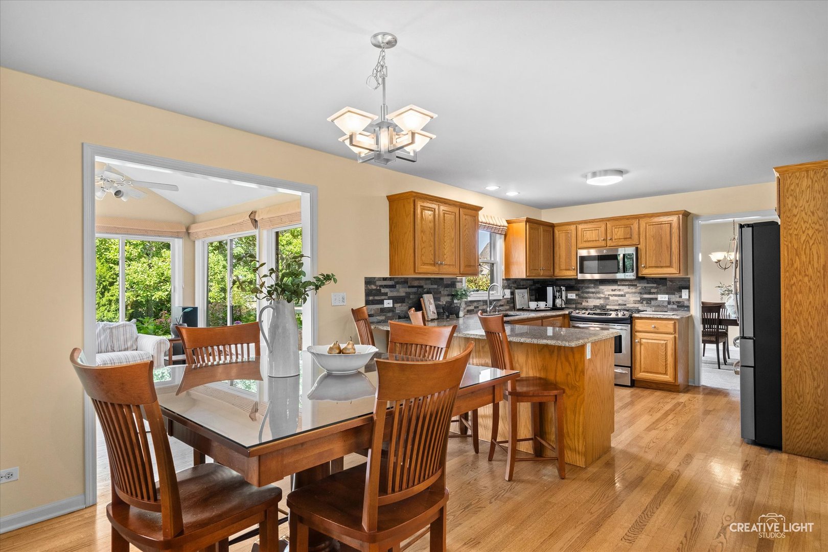 main property photo 14