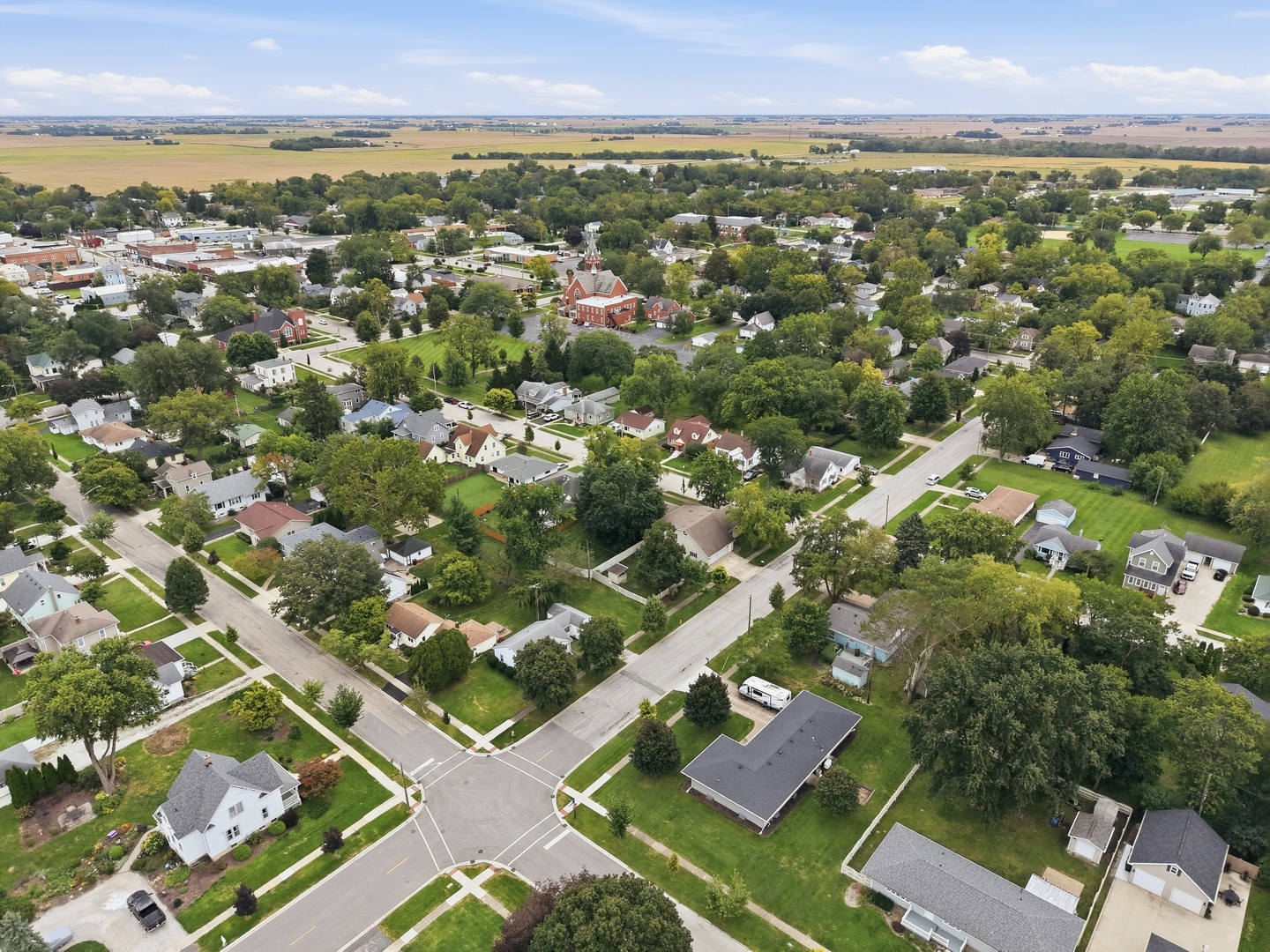 main property photo 33