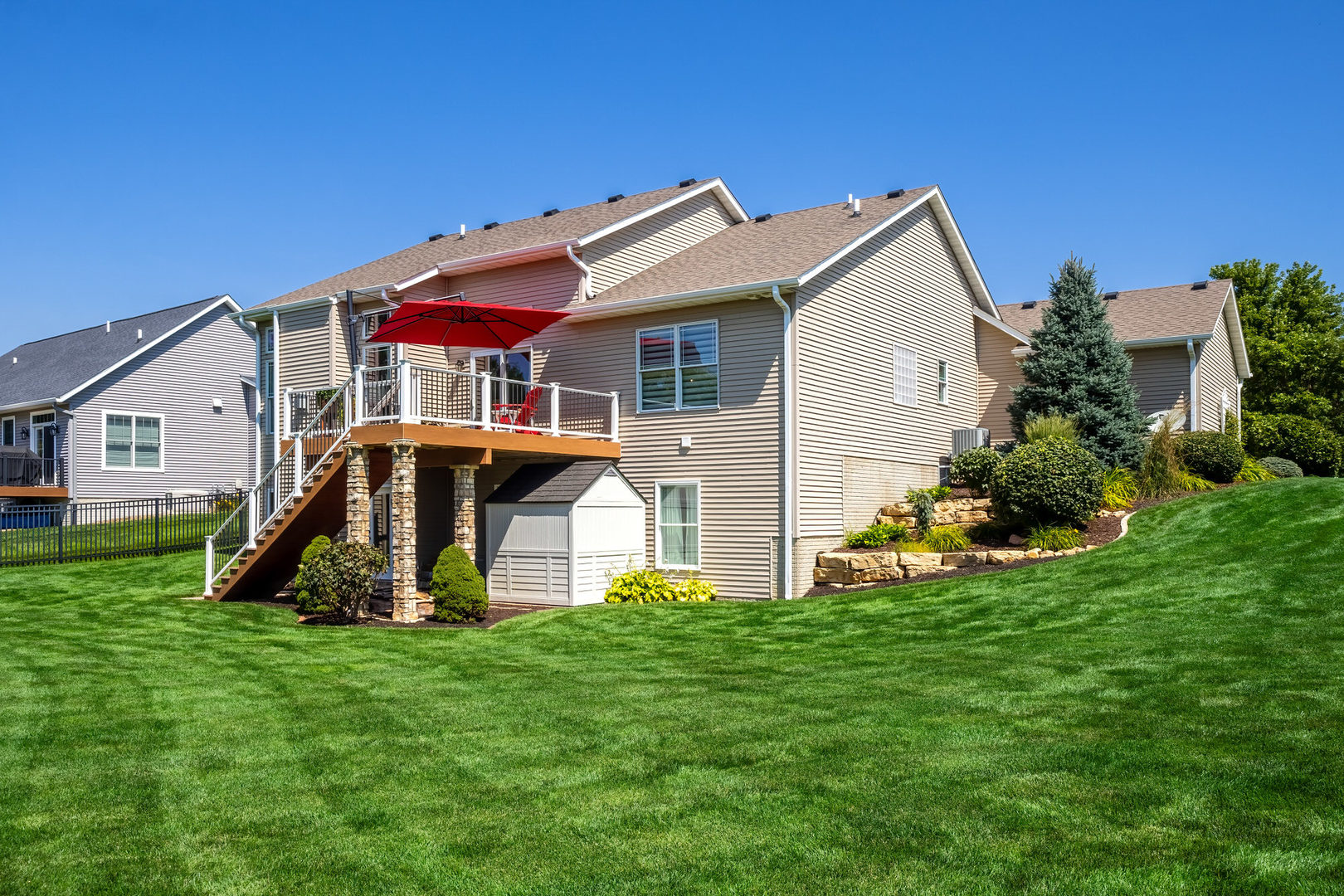 main property photo 58