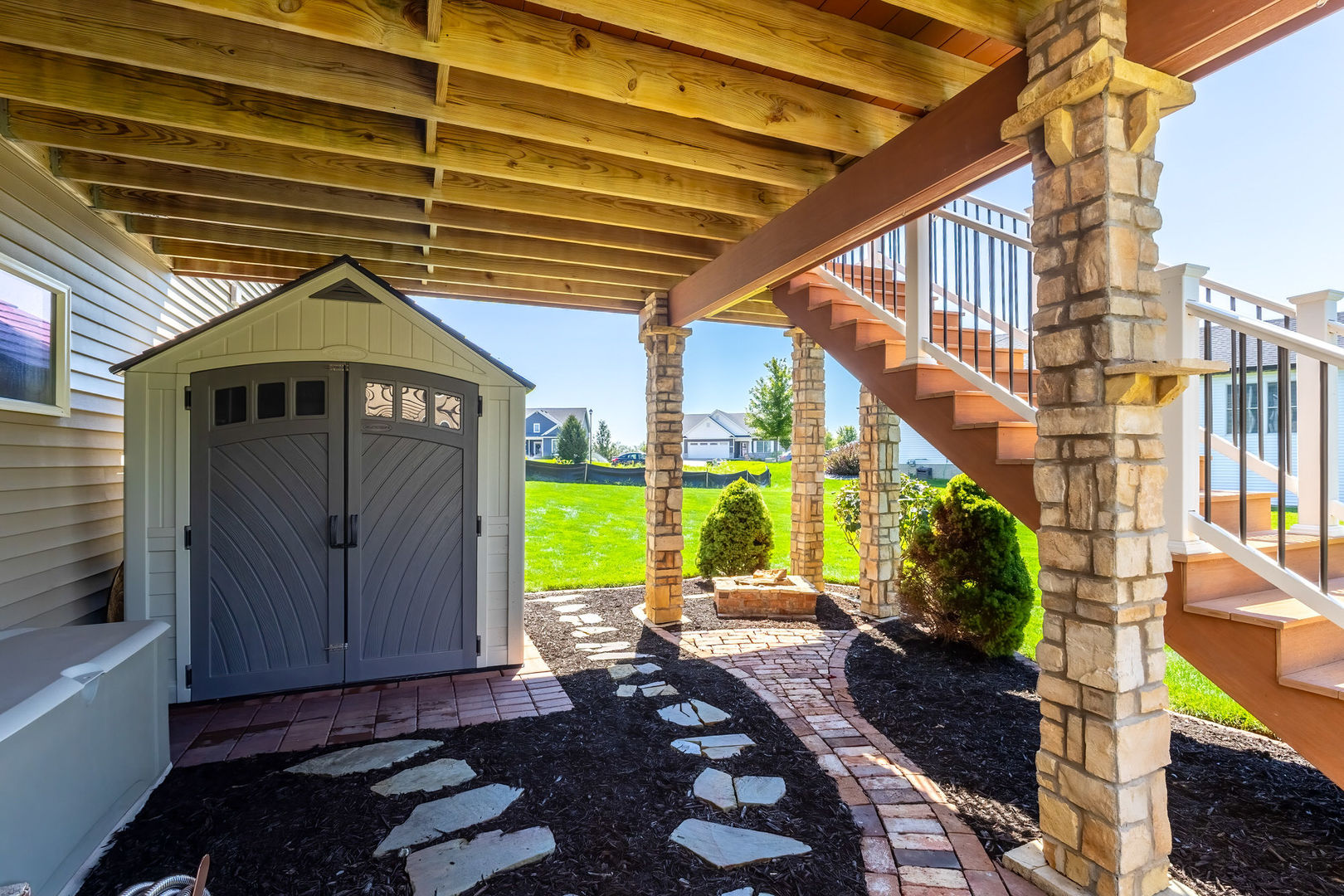 main property photo 59