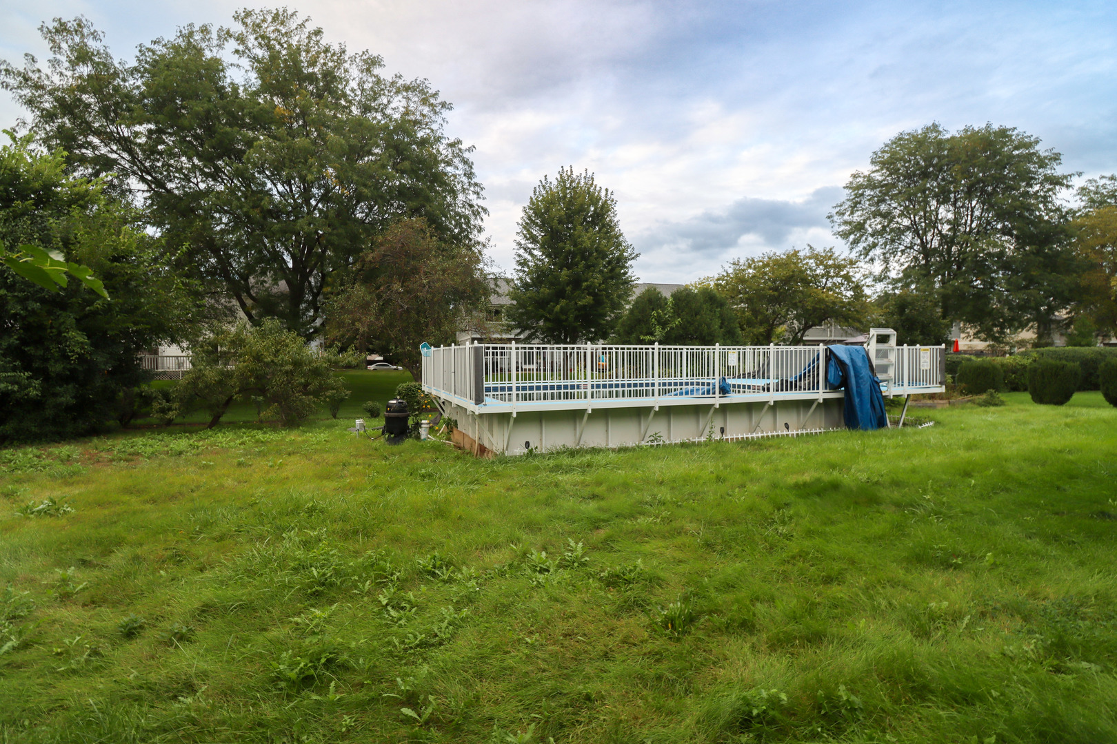 main property photo 13