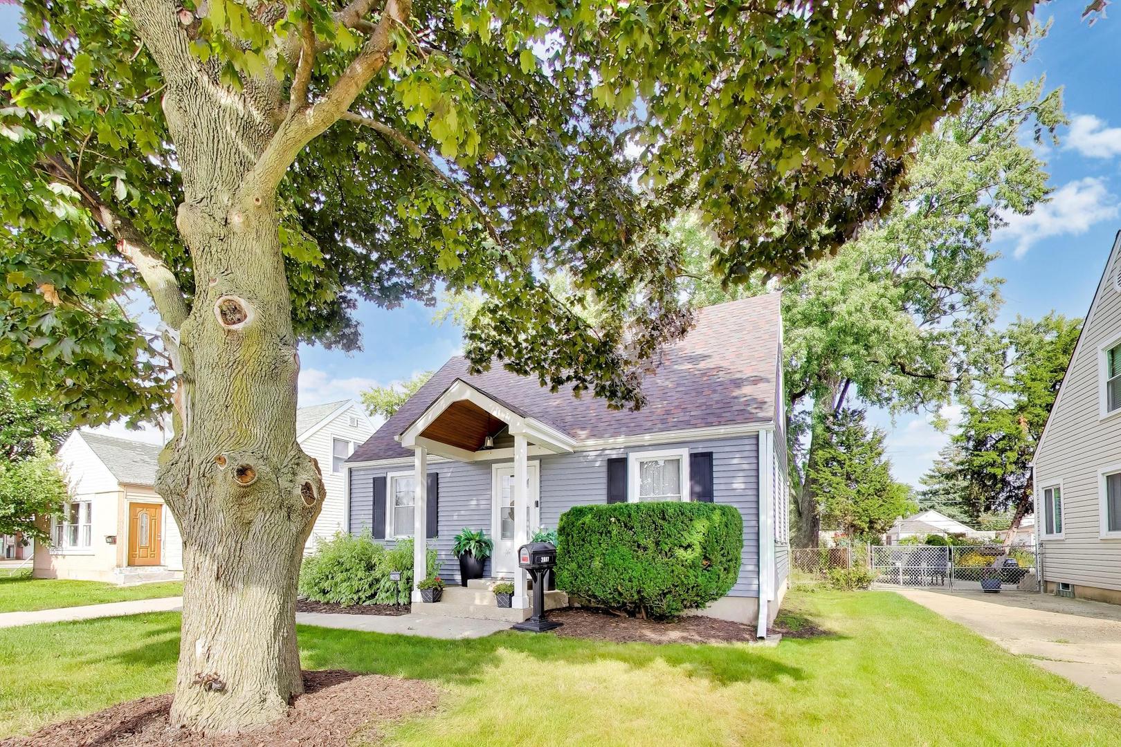 main property photo 2