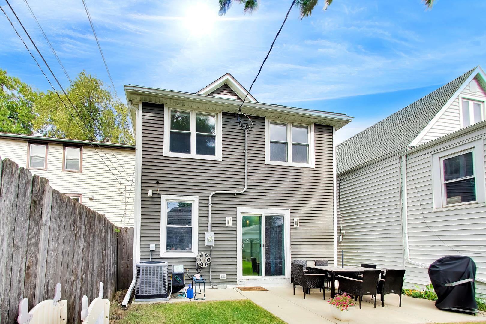 main property photo 32