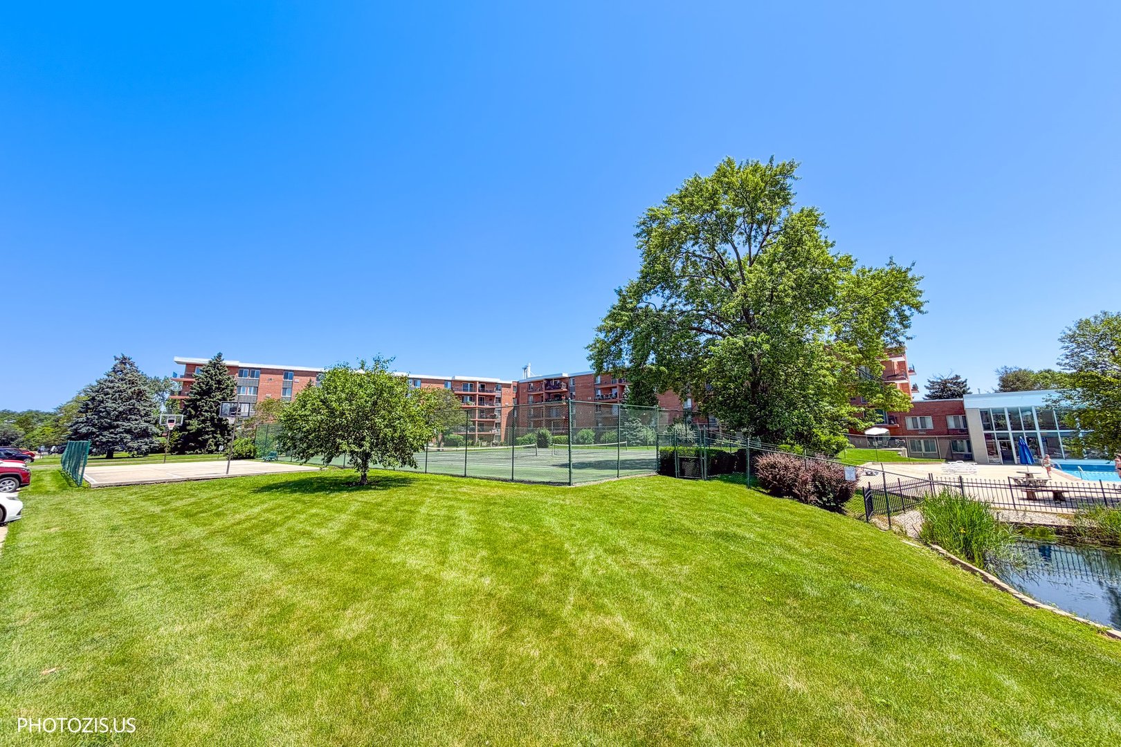 main property photo 29