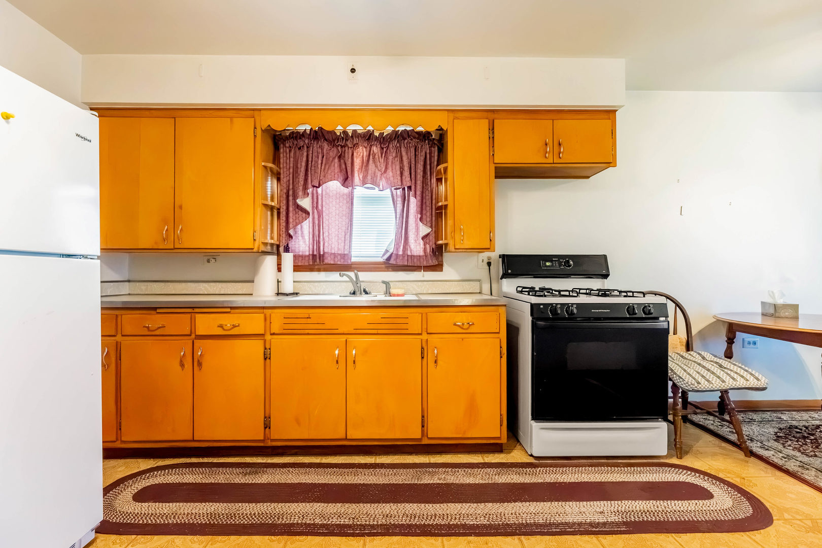 main property photo 4