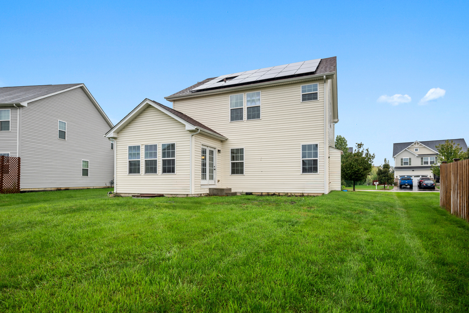 main property photo 18