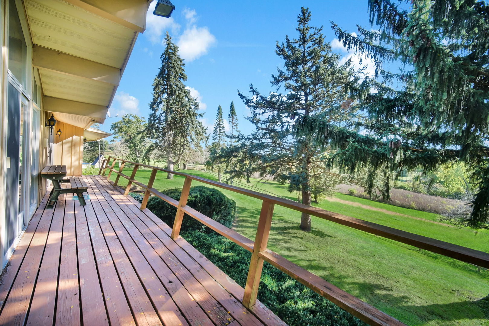 main property photo 39