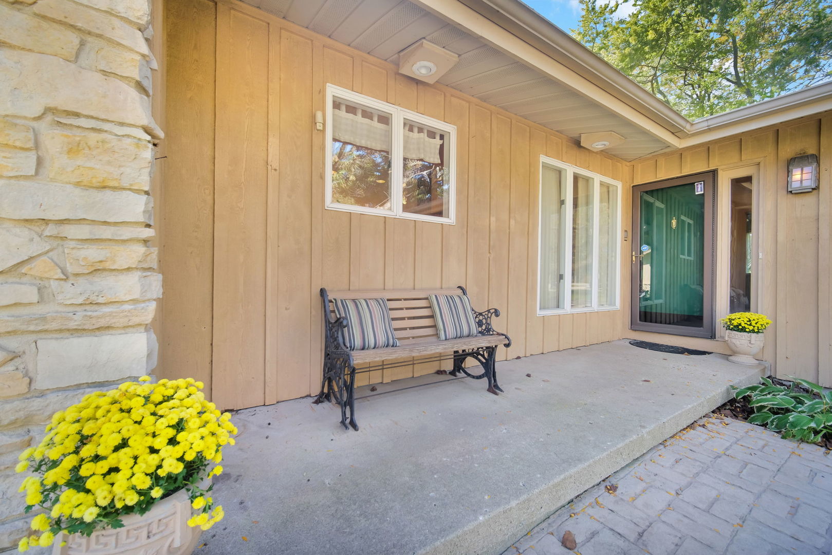 main property photo 4