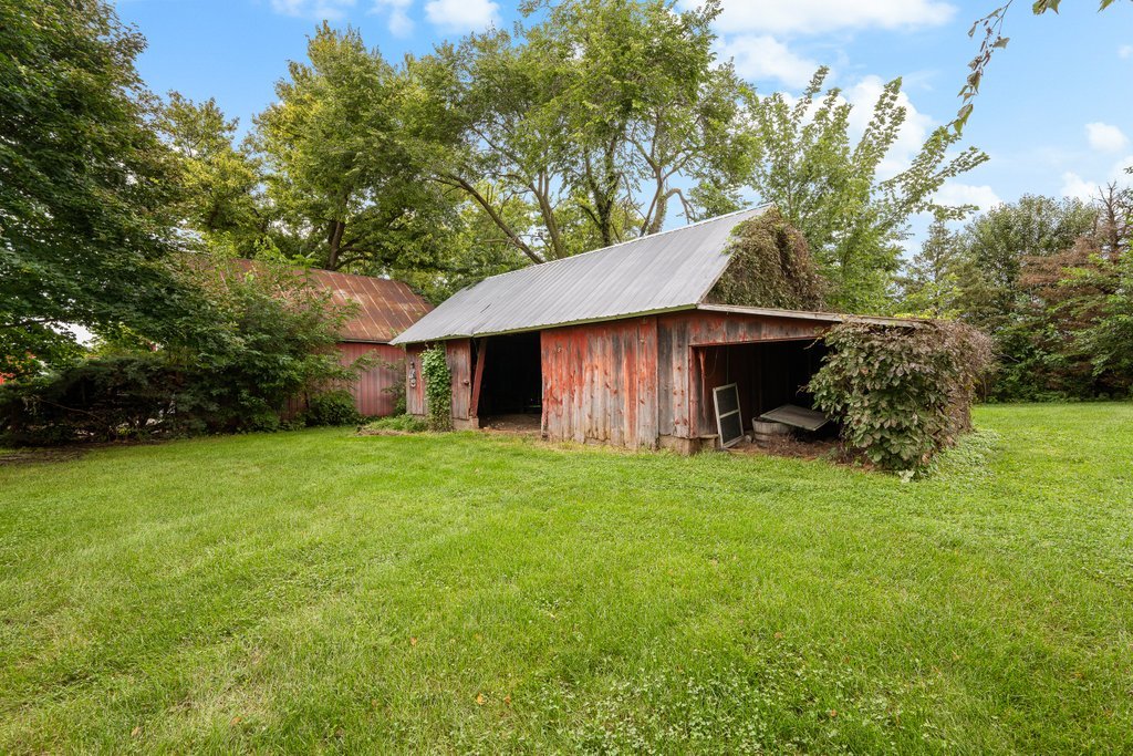 main property photo 52
