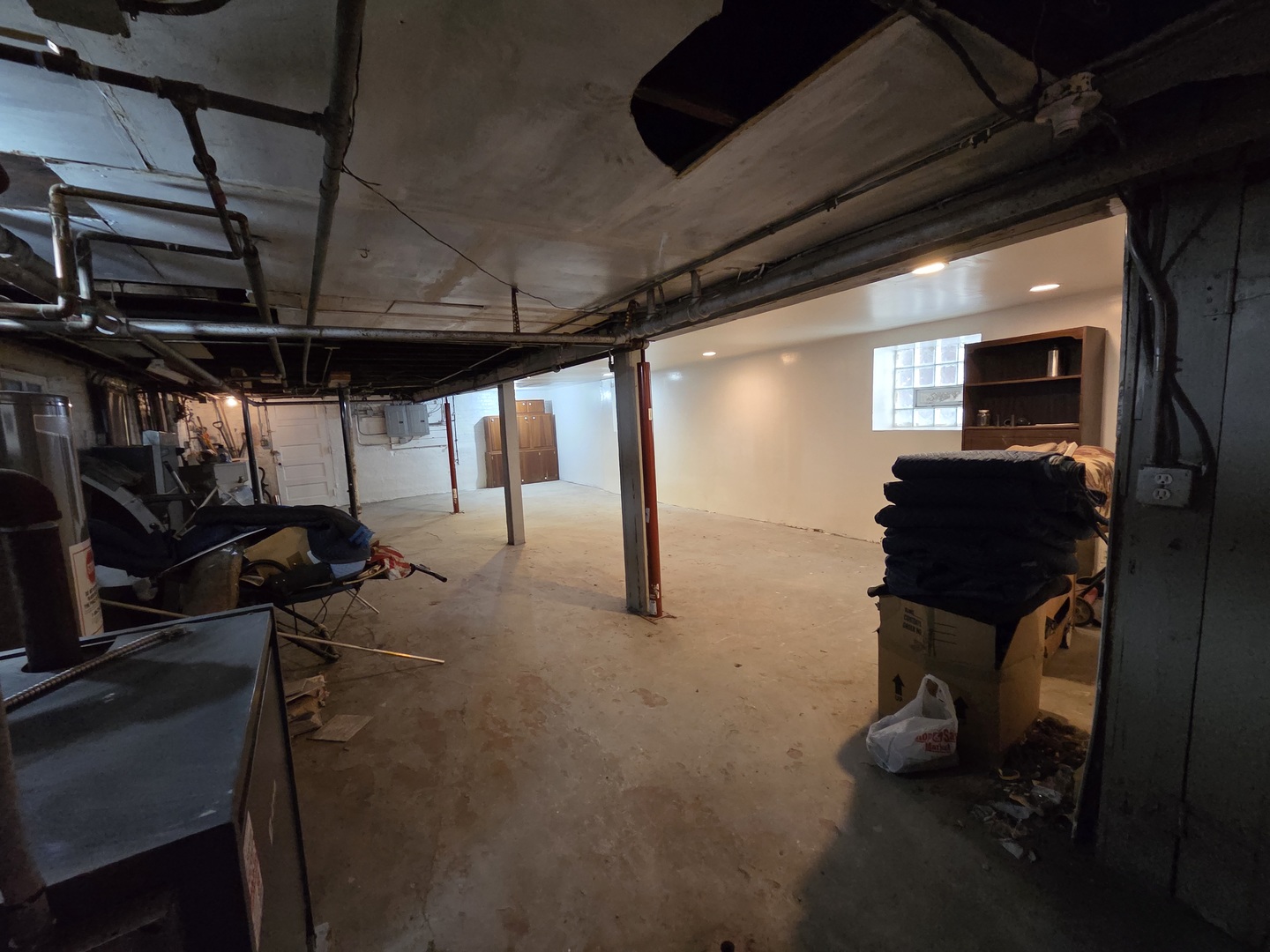 main property photo 10