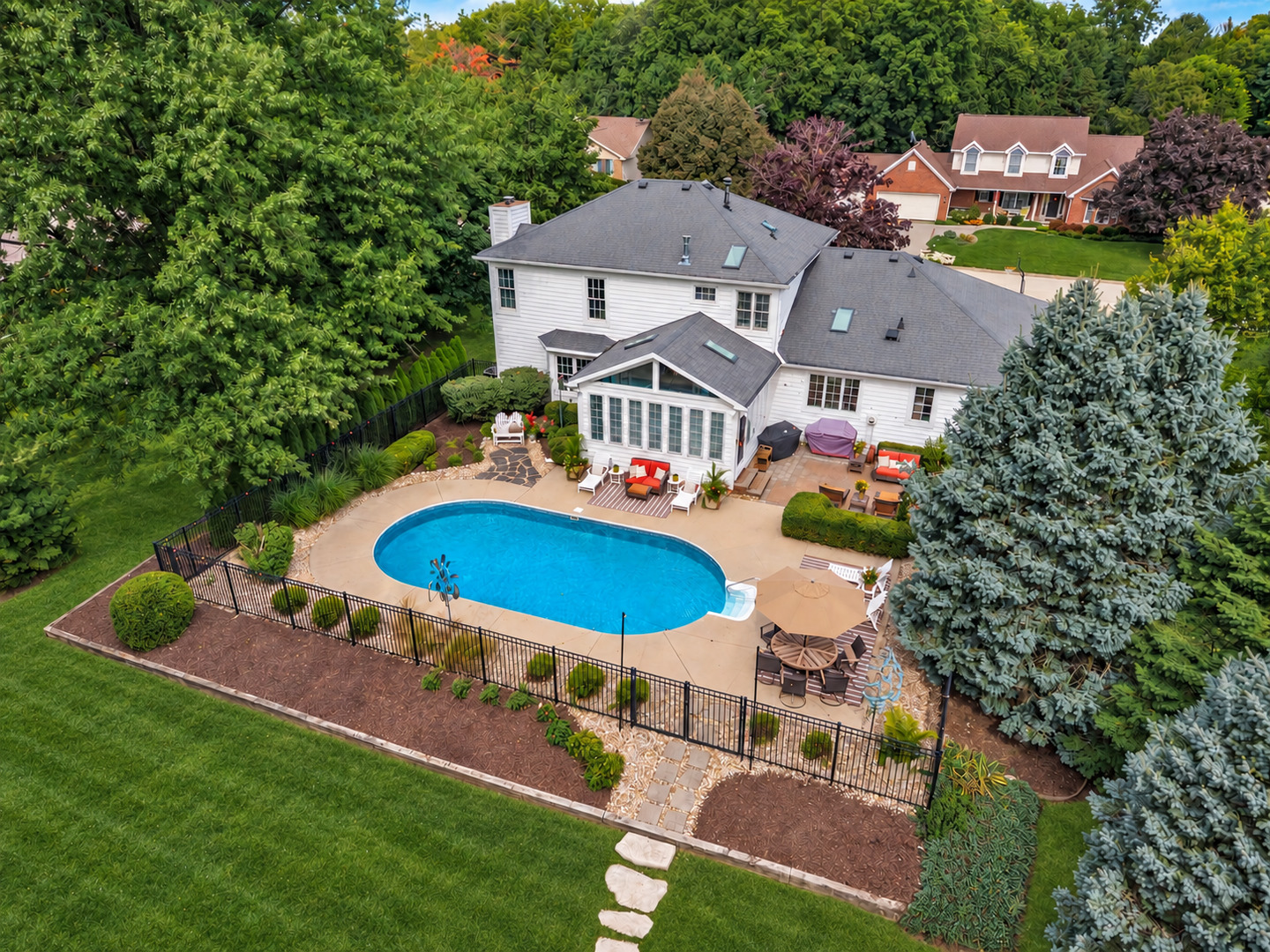 main property photo 53