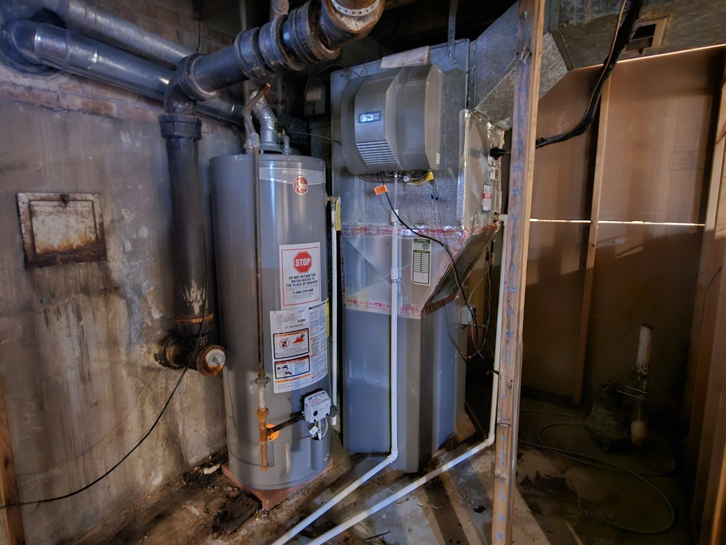 main property photo 7