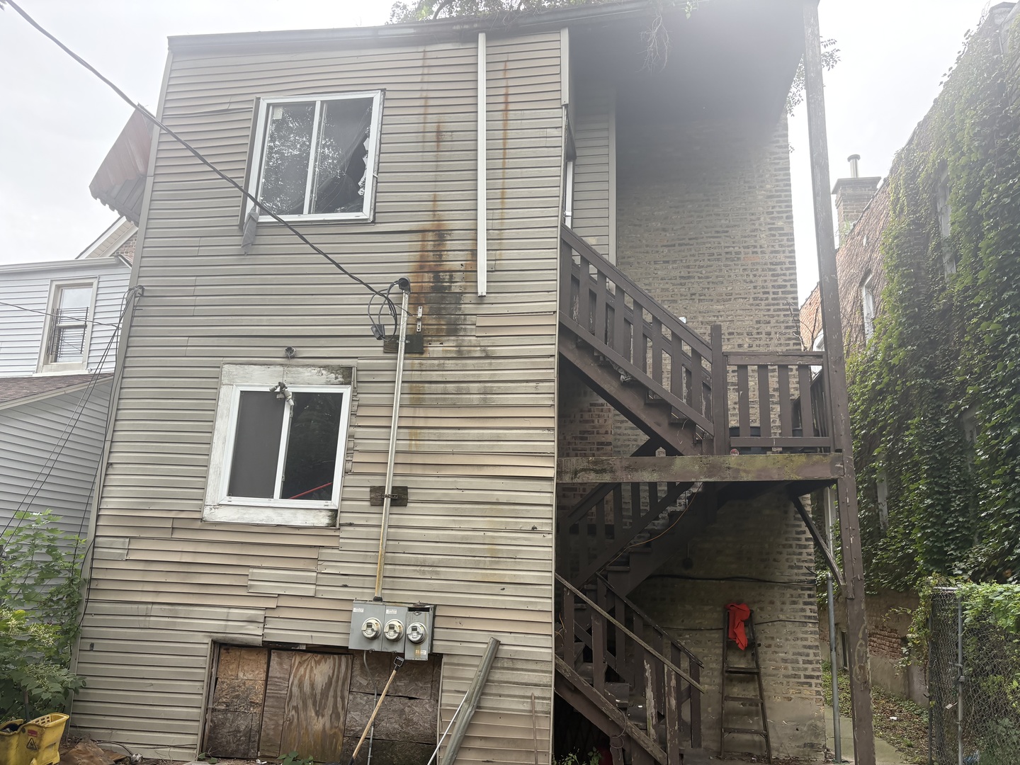 main property photo 17
