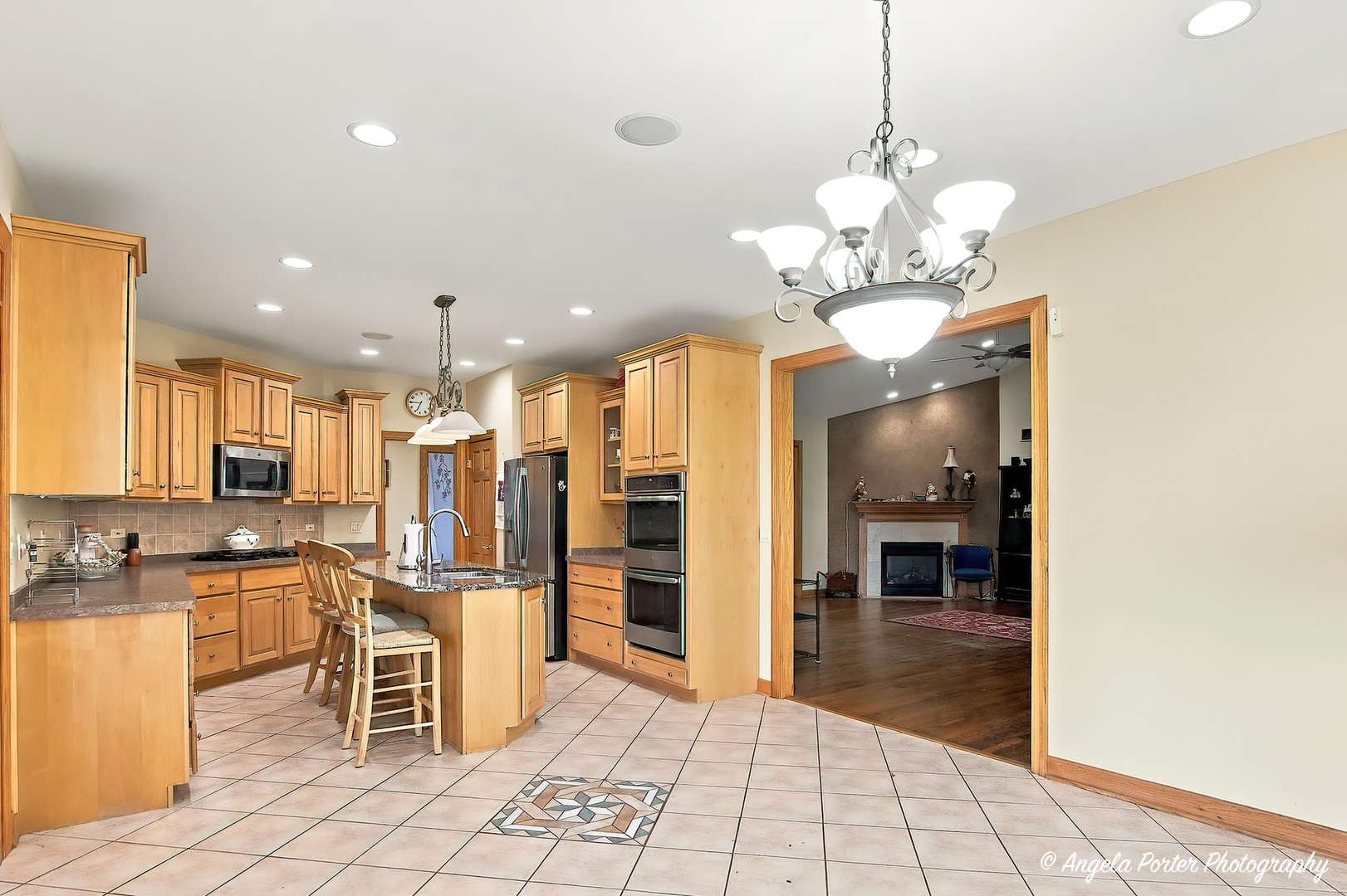 main property photo 14