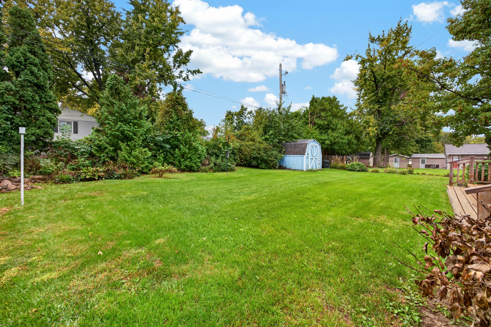 main property photo 29