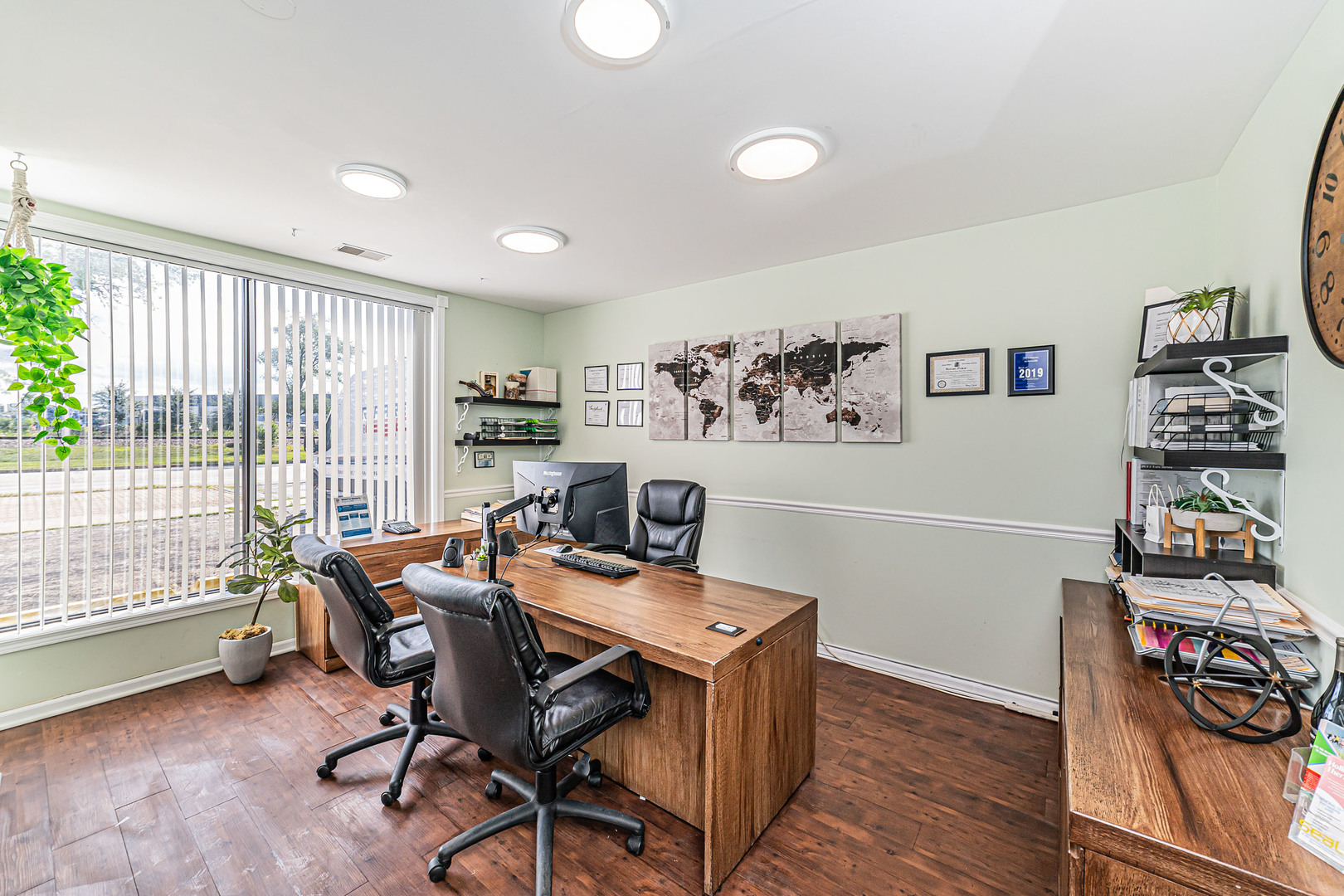 main property photo 14