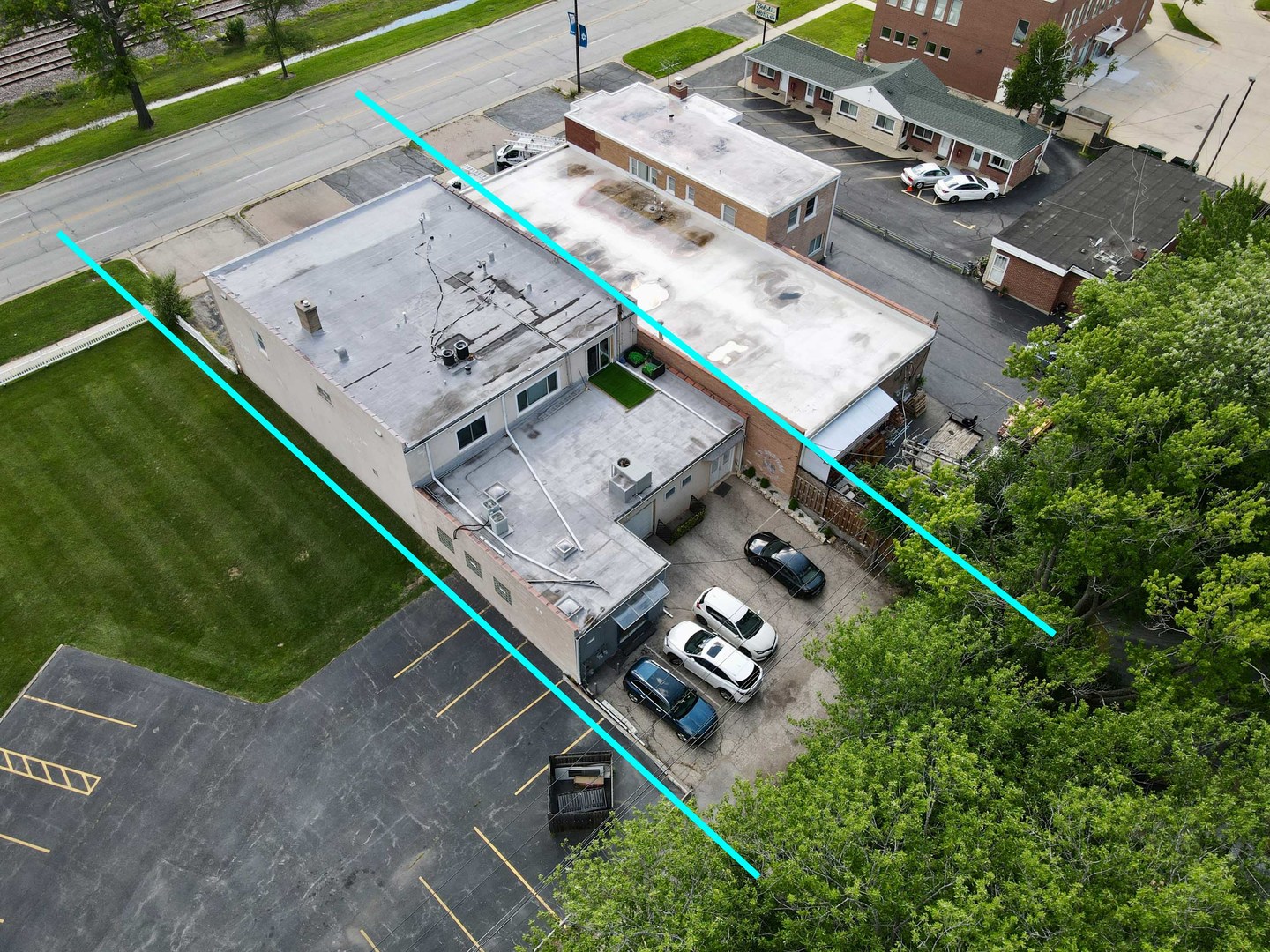 main property photo 5
