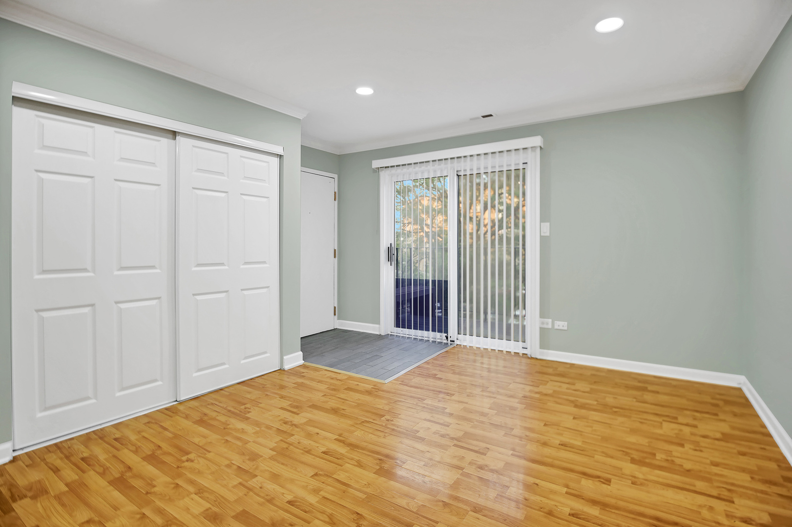 property viewer photo 5