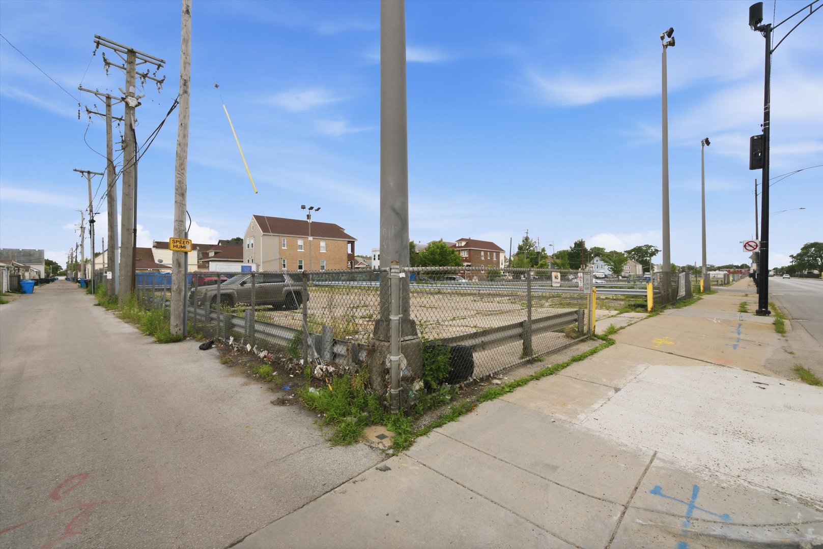 main property photo 40