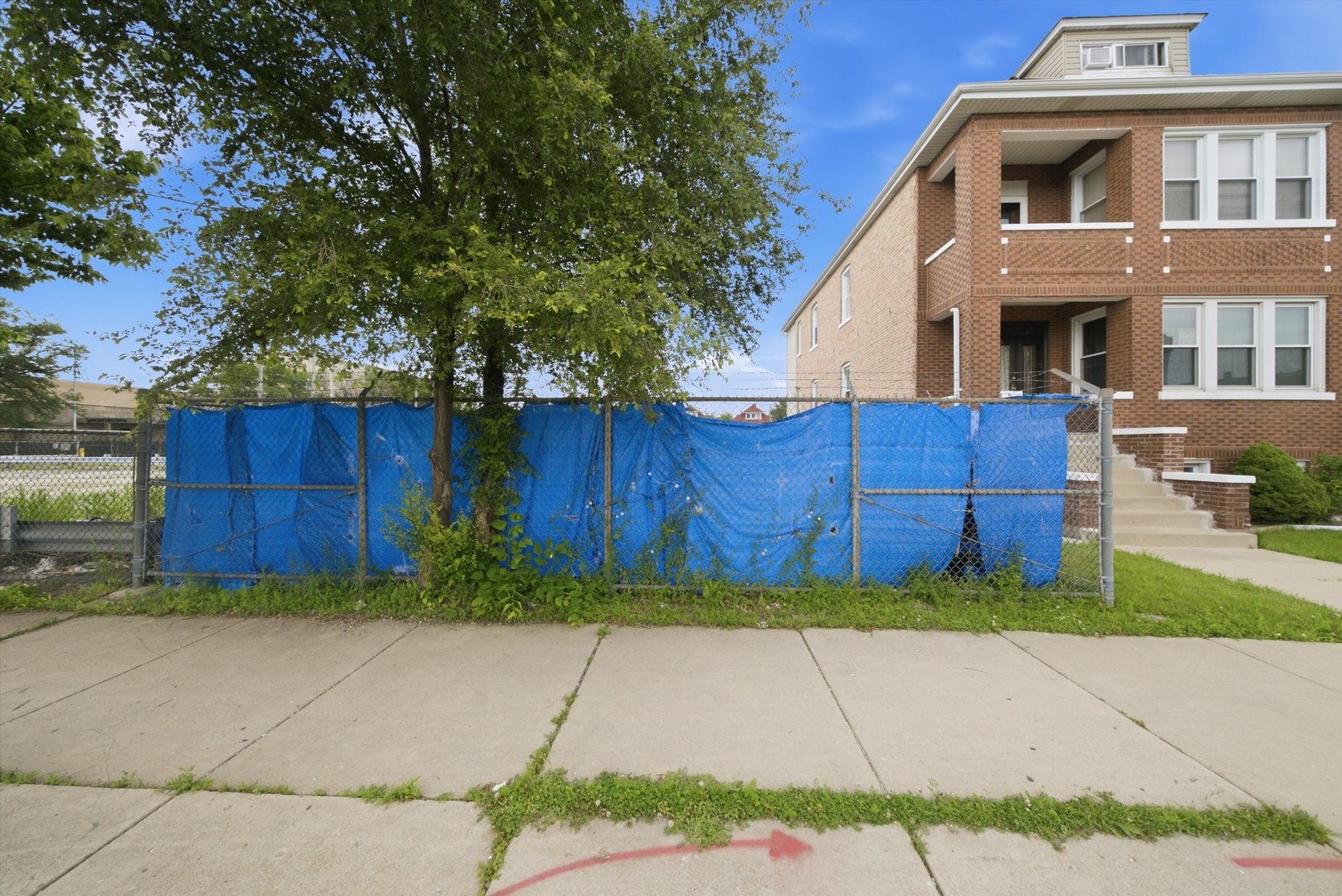 main property photo 73