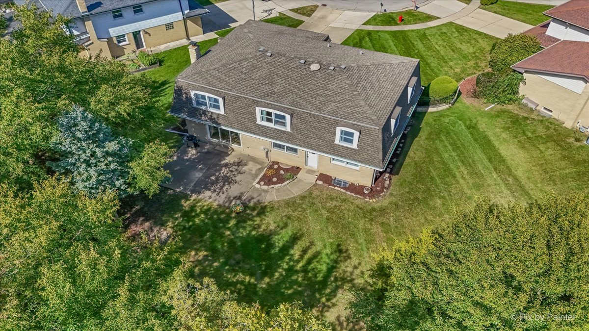 main property photo 40