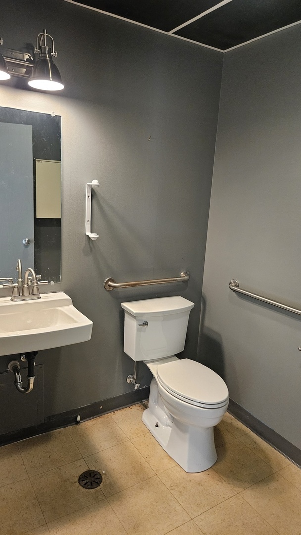 main property photo 6