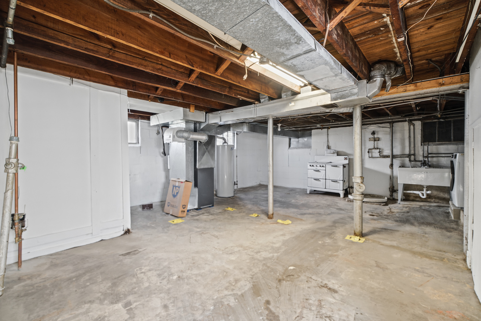 main property photo 20