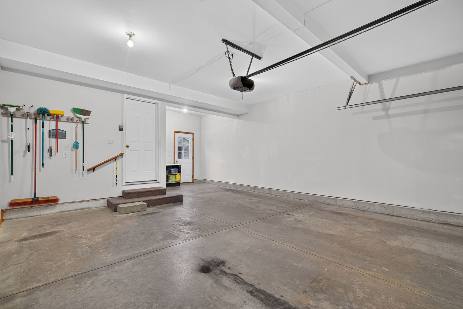 main property photo 54