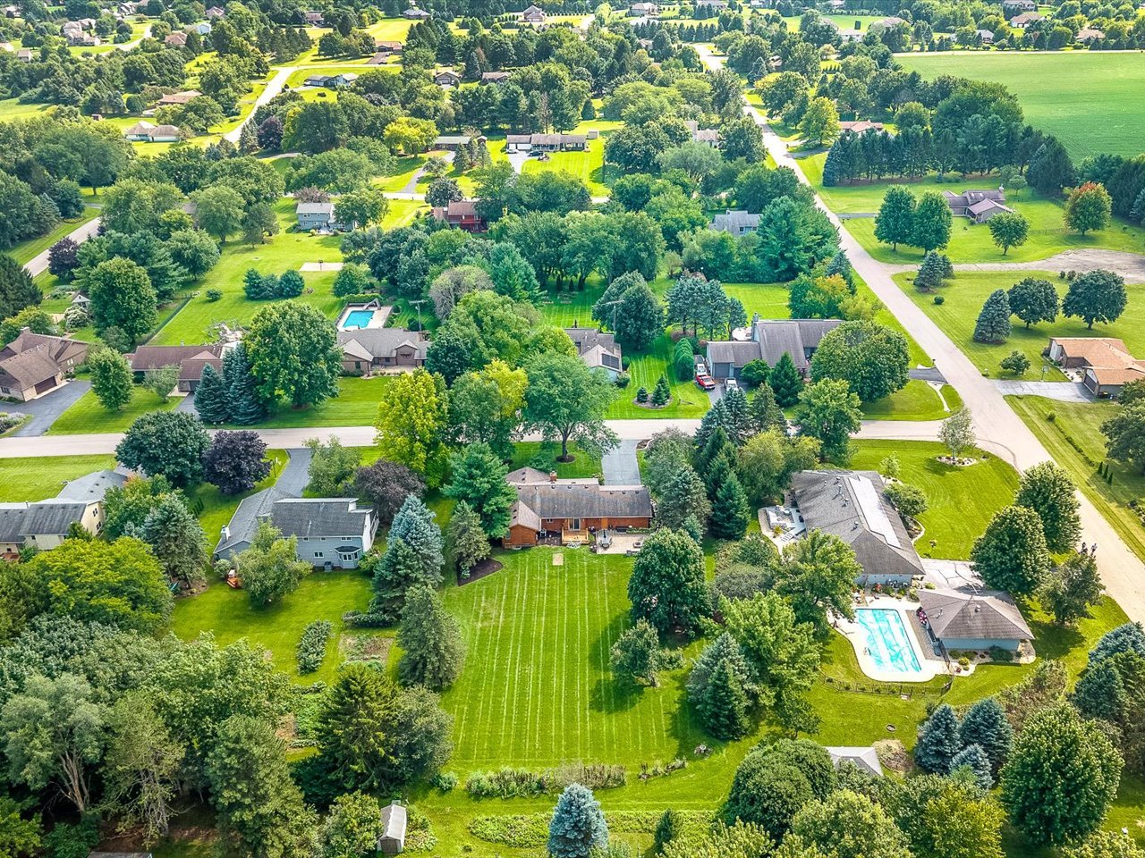 main property photo 50